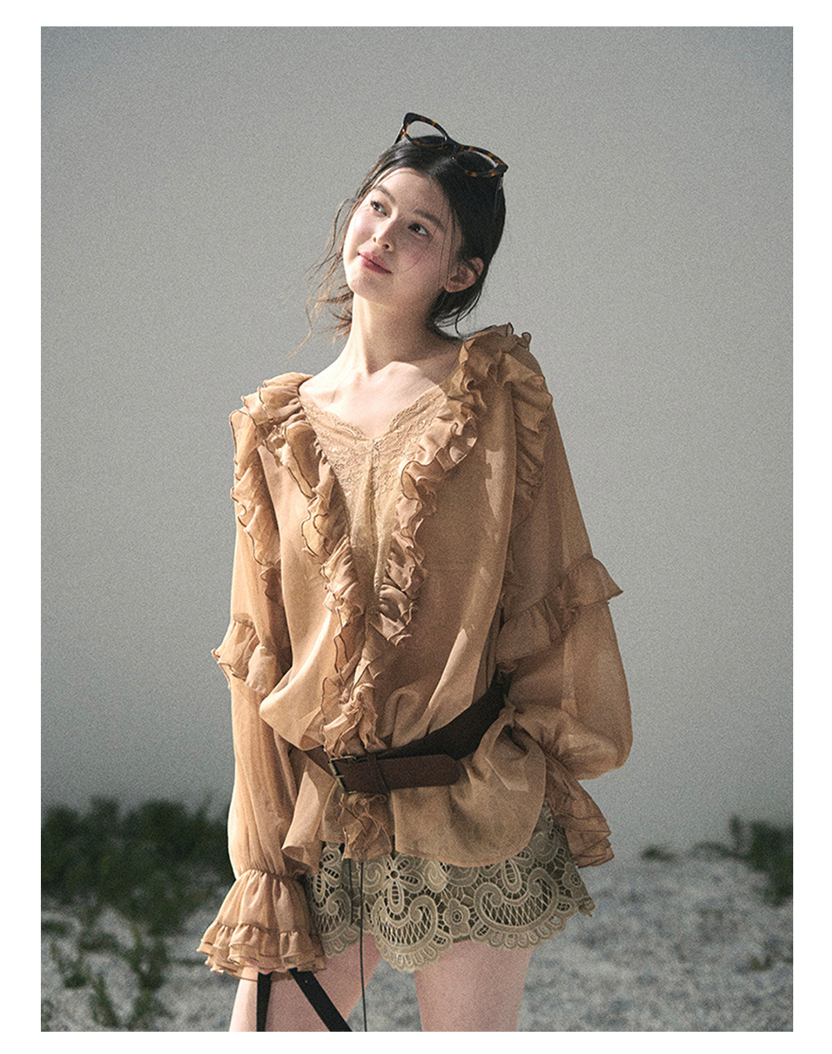 ShaoYeYan Aomalm Listening to Wind's Whisper French Ruffle Lace Blouse