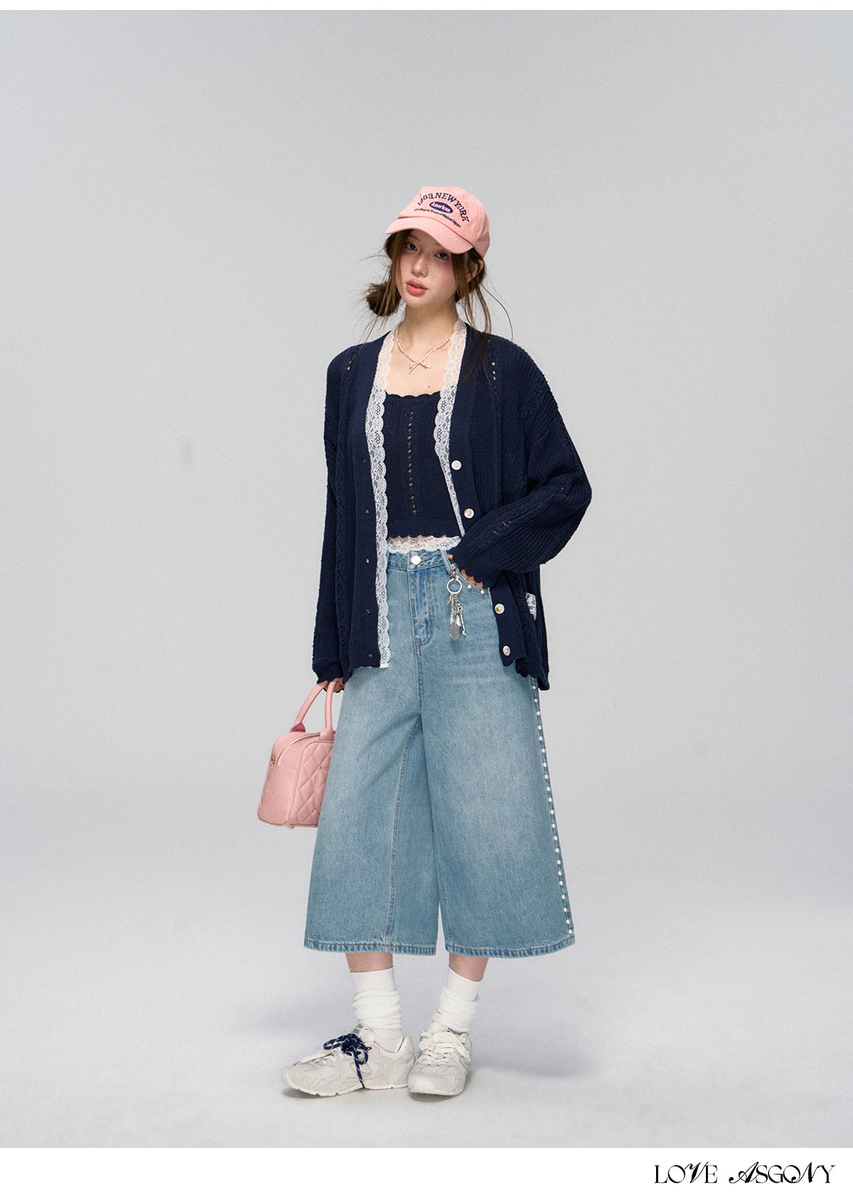 AsGony Side-Seam Beaded Wide-Leg Cropped Jeans