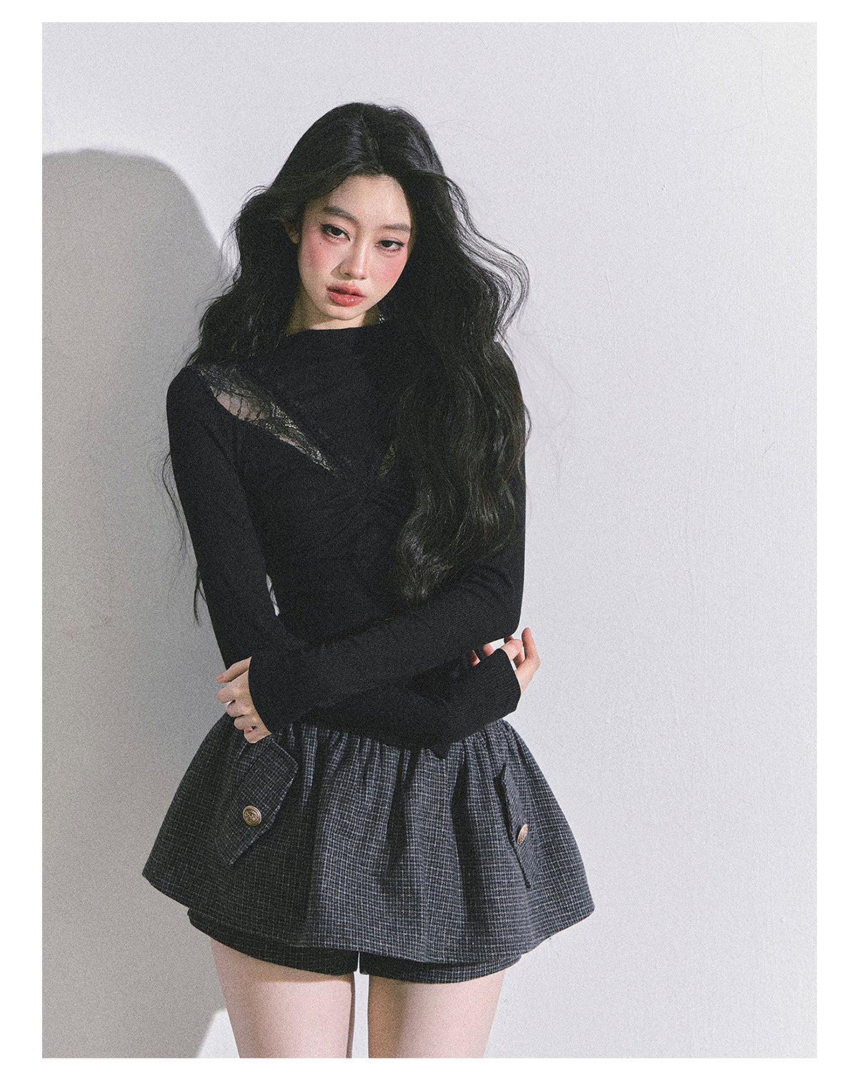 ShaoYeYan Showa Era Heiress Long Sleeve Lace Knit Crop Top