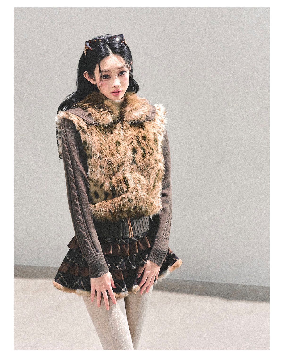 ShaoYeYan She Walks Through Wilderness Fake Two-Layer Coat