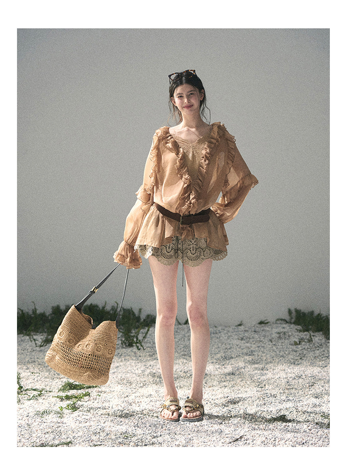ShaoYeYan Aomalm Listening to Wind's Whisper French Ruffle Lace Blouse