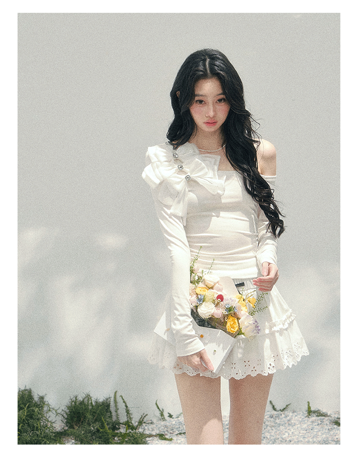 ShaoYeYan Aomalm Morning Mist Over Shoulders Bow Off-Shoulder Tee
