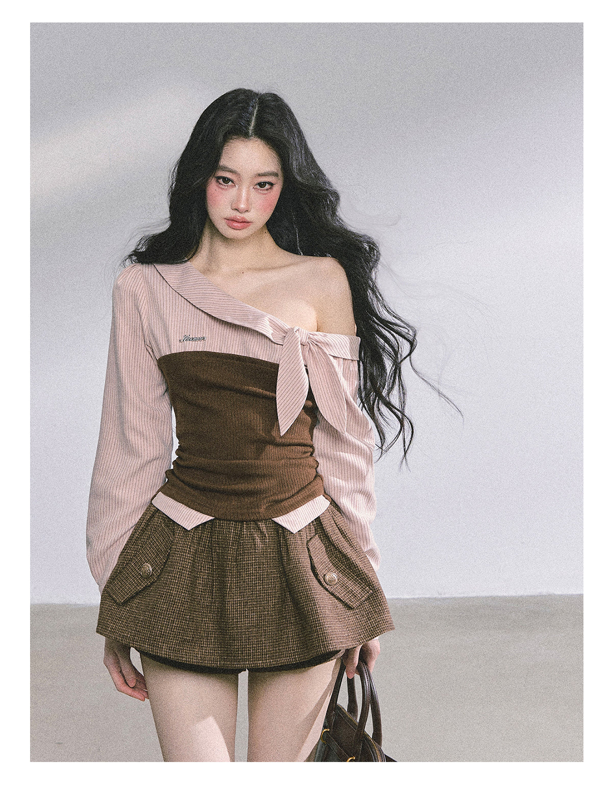 ShaoYeYan Fake Two-Piece Off-Shoulder Plaid T-Shirt