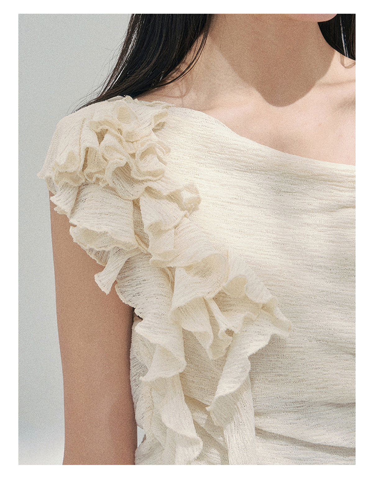 ShaoYeYan Aomalm Pale Whisper French Ruffle Off-Shoulder Tee