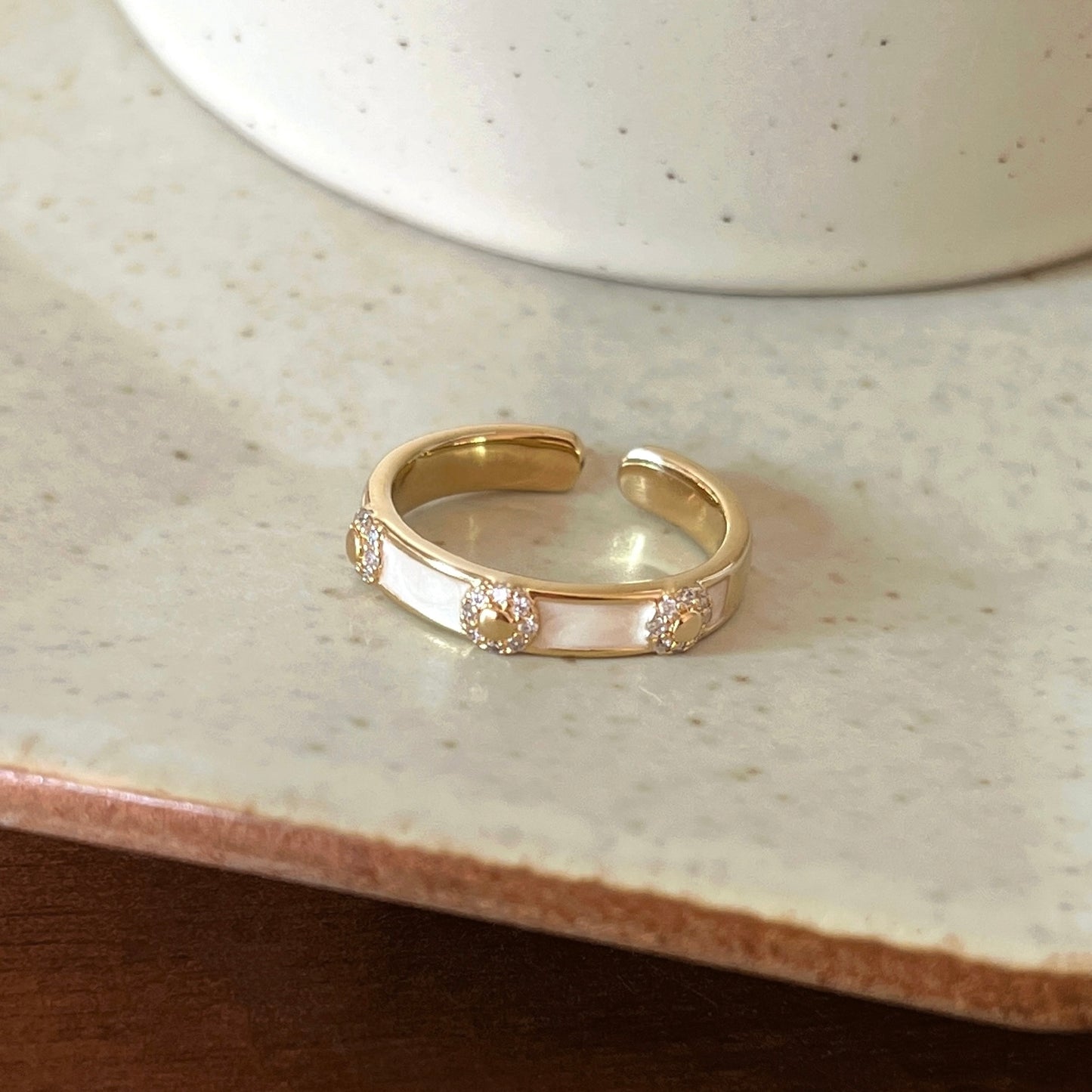 VIGVOG Minimalist Geometric Rings