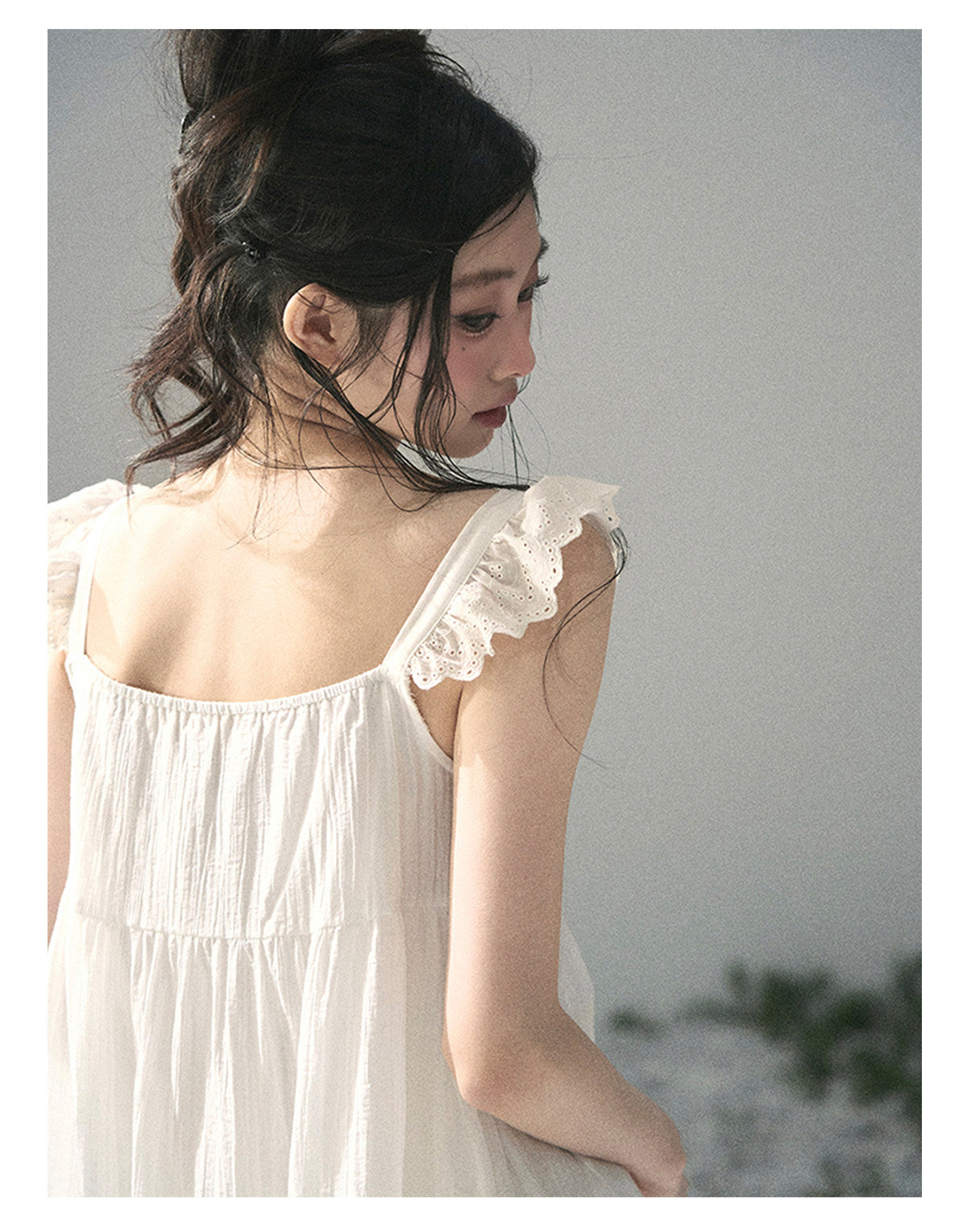 ShaoYeYan Aomalm Fragments of Light Adorn the Hem French Butterfly Sleeve Lace Dress