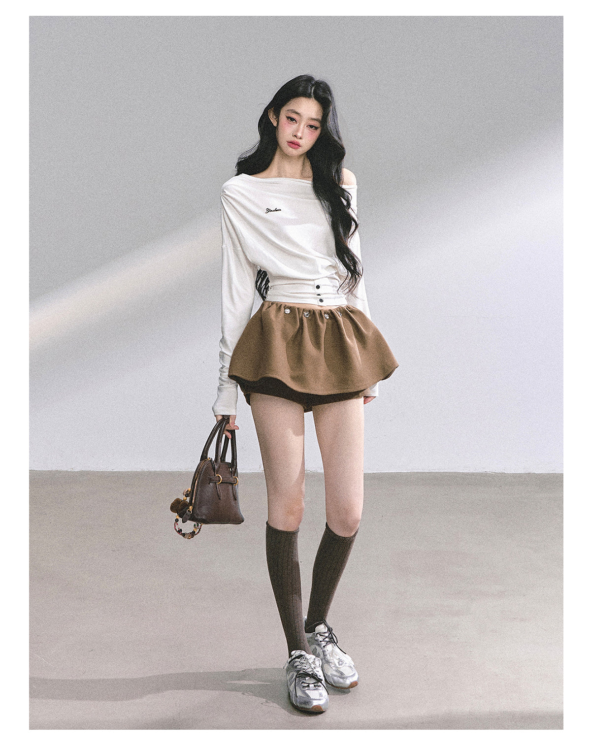 SHAOYEYAN Off-Shoulder Waist-Defining Long Sleeve Tee