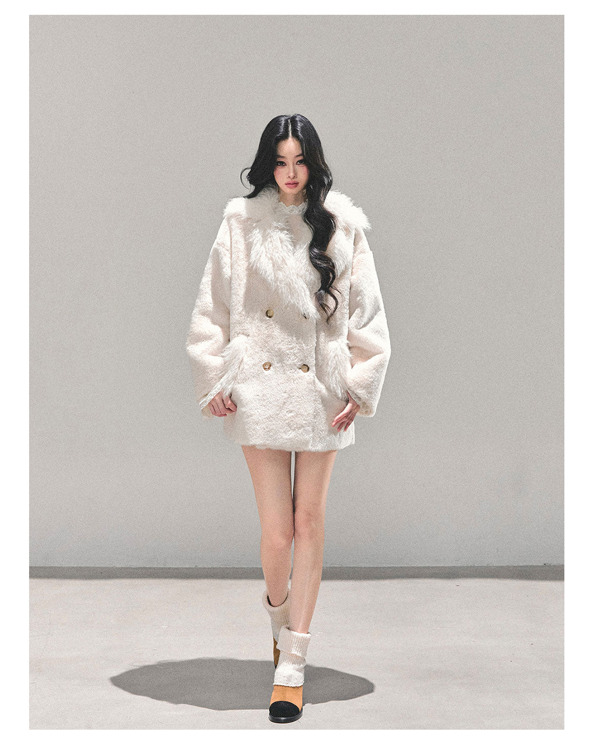 ShaoYeYan She Walks Into Void Fur-Trimmed Coat