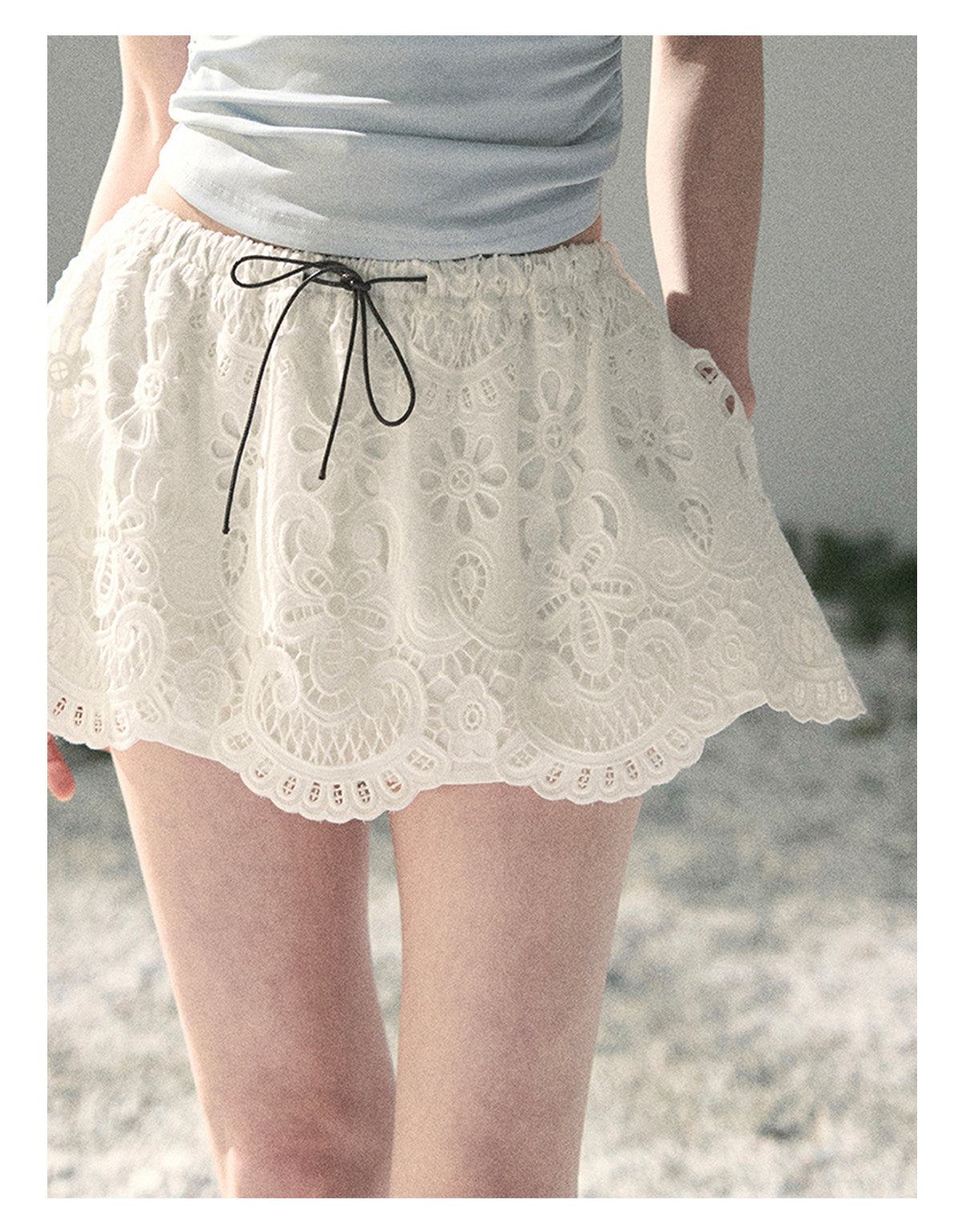 ShaoYeYan Aomalm Drunk in Your Embrace French Floral Hollow Skirt