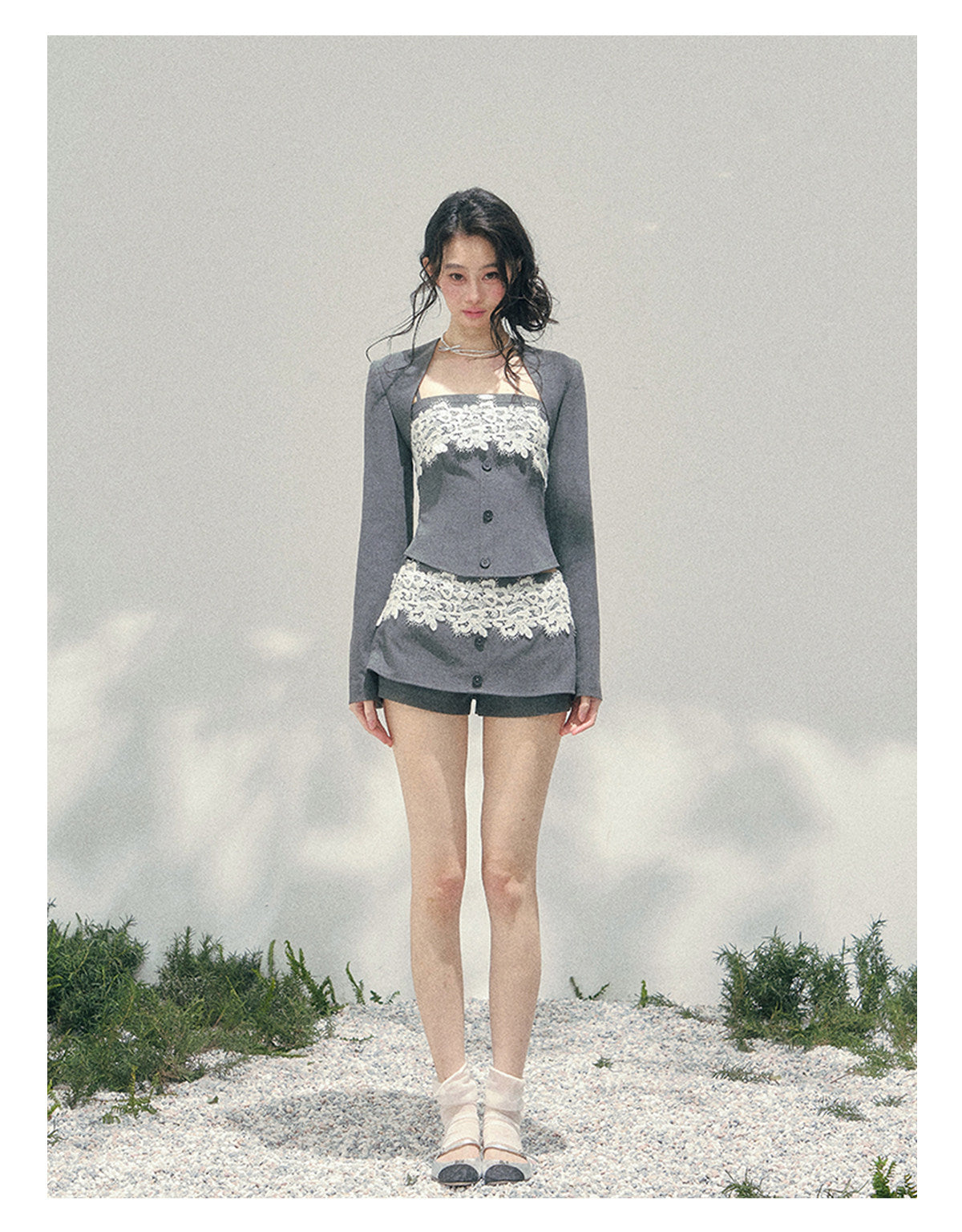 ShaoYeYan Aomalm Lace Undercurrent French Three-Piece Set