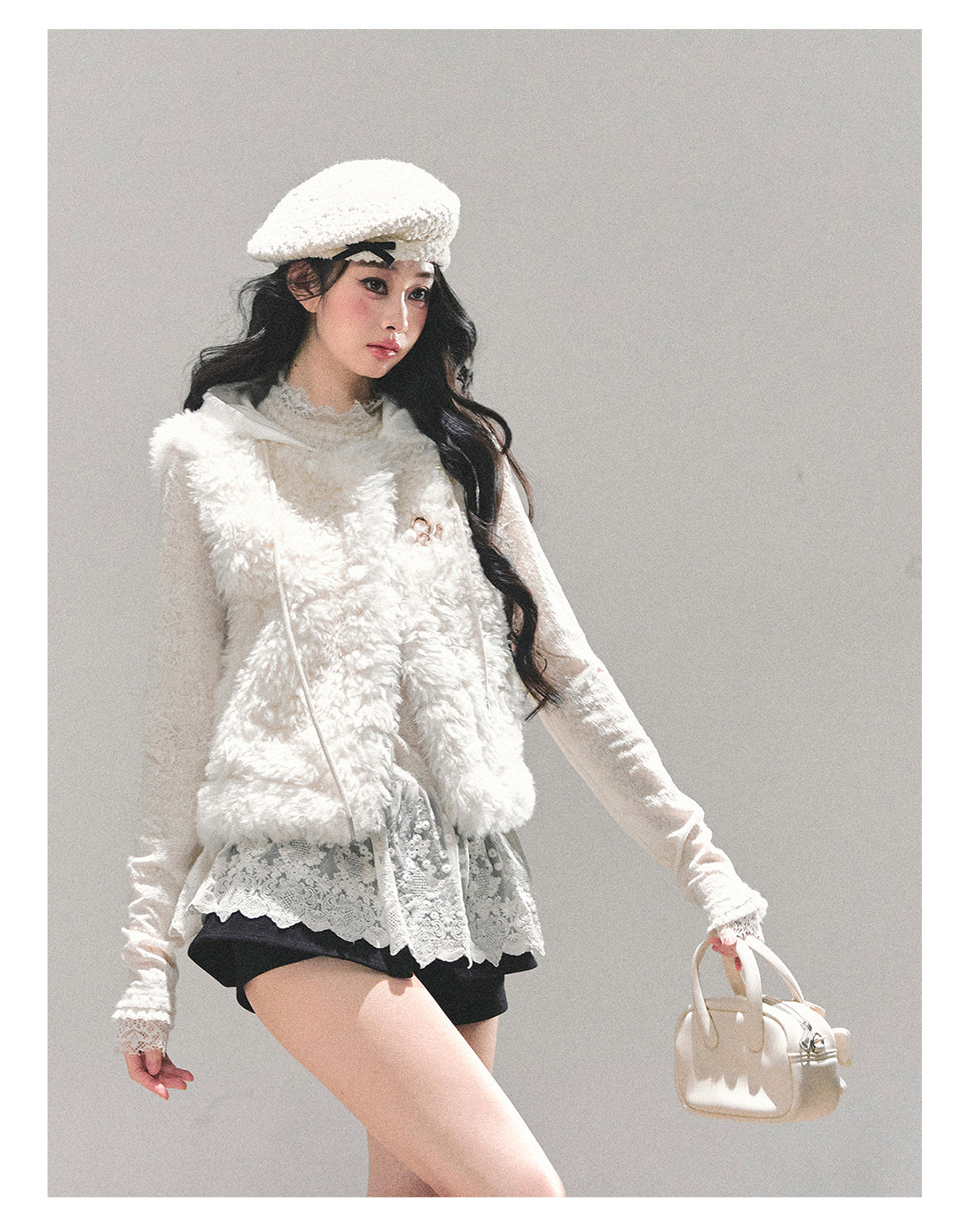 ShaoYeYan Light Snow Lamb Fur Vest