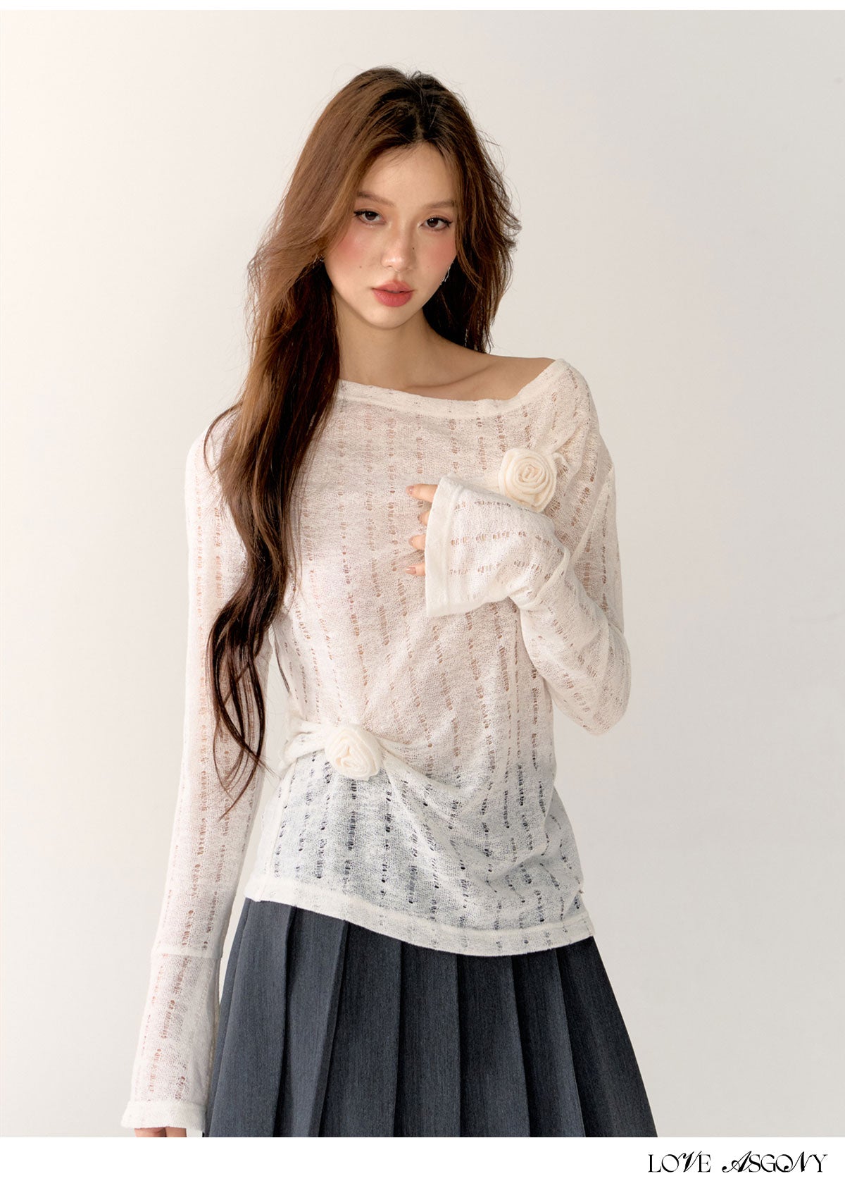 AsGony Hollow-Knit 3D Floral Sweater