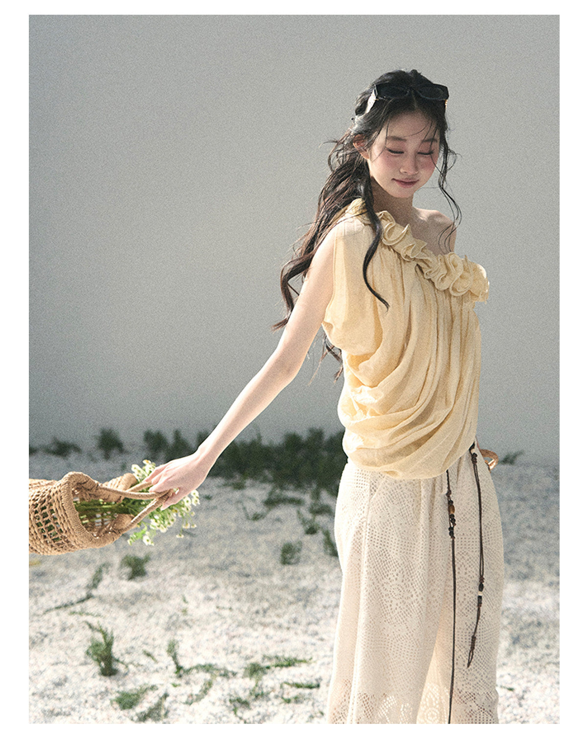 ShaoYeYan Aomalm Late Spring Where Flowers Fall French Off-Shoulder Ruffle Top