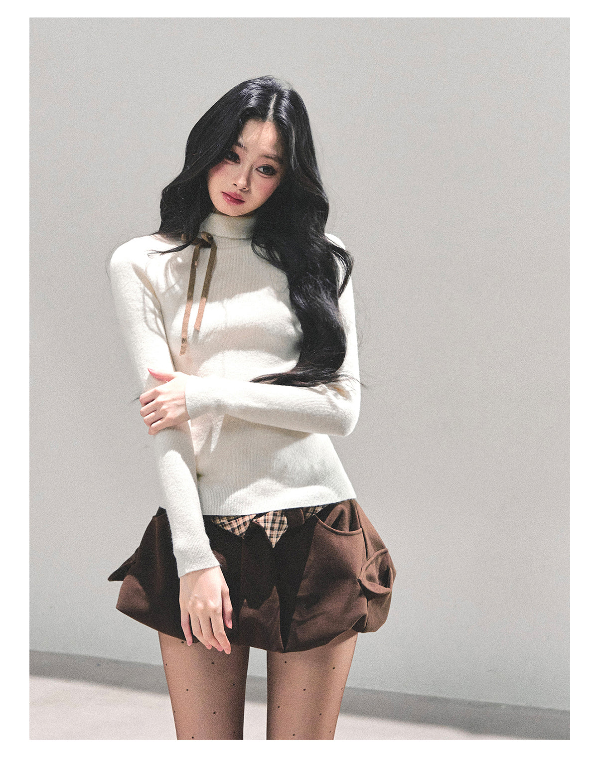 ShaoYeYan Velvet Touch Semi-Turtleneck Knit Top
