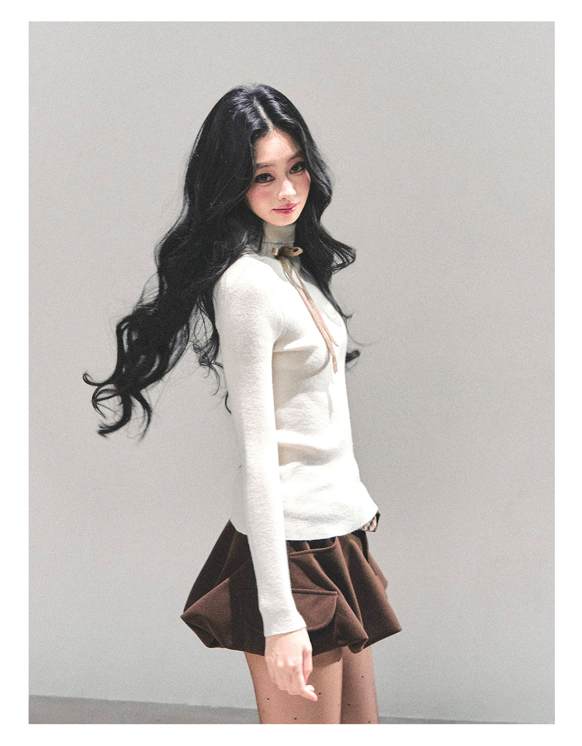 ShaoYeYan Velvet Touch Semi-Turtleneck Knit Top