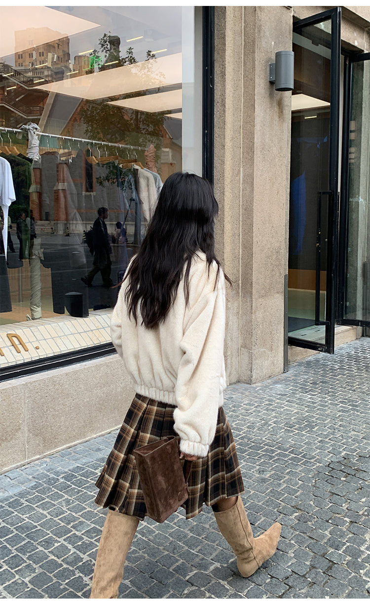 Pusumede Plaid Pleated Midi Skirt