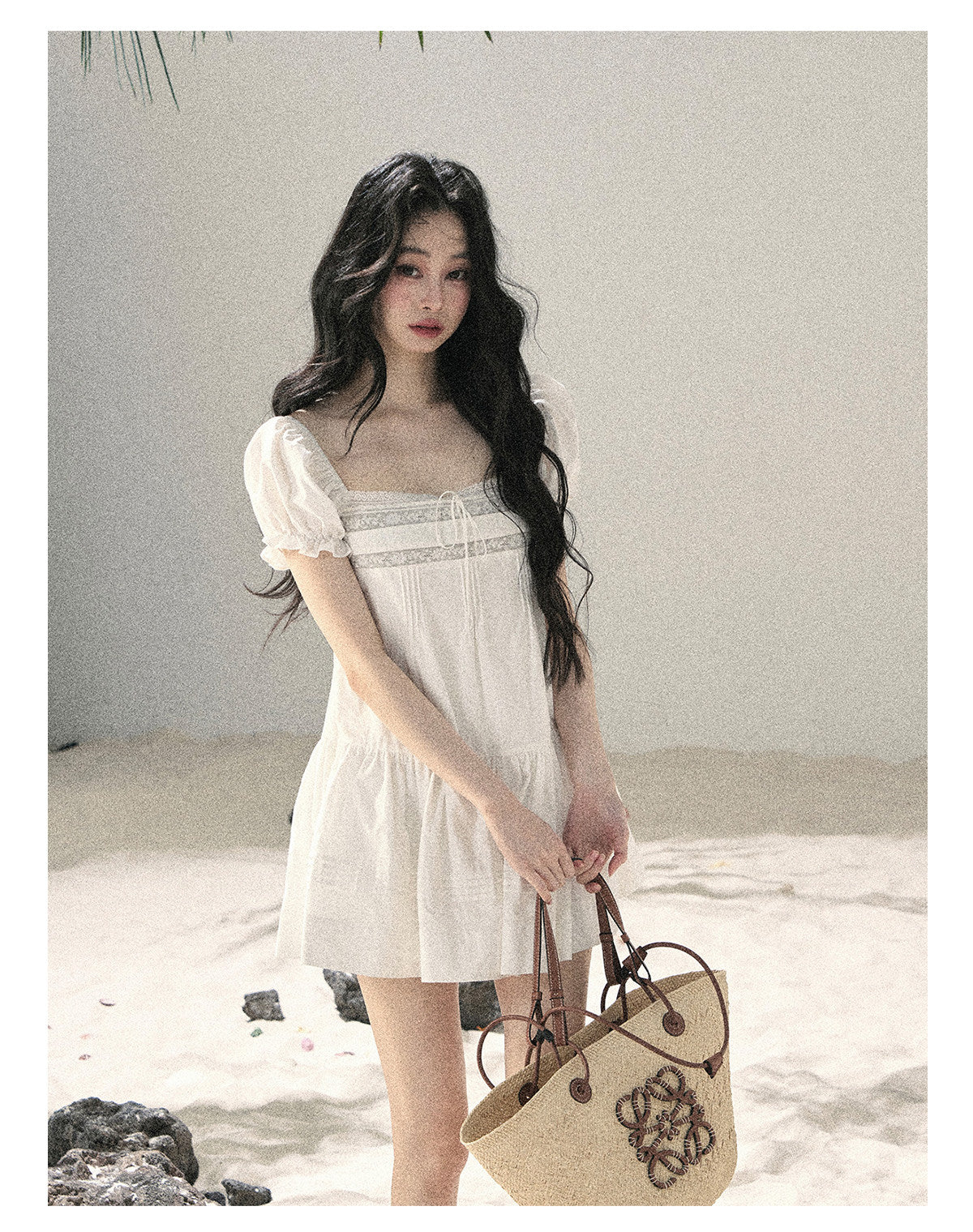 ShaoYeYan Aomalm Light as a Cloud French Bubble Sleeve Lace Dress