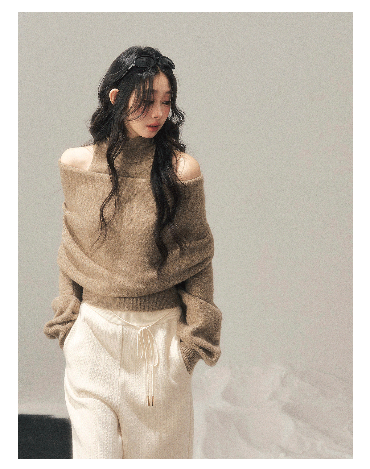 ShaoYeYan Aomalm Sunset's Echo Off-Shoulder Knit Set (one size)