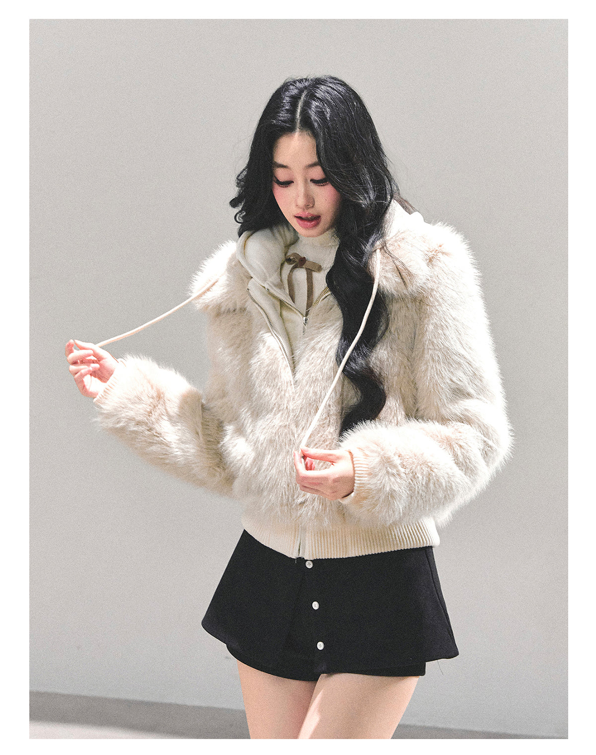 ShaoYeYan Only She Treads Through Snow Fake Two-Layer Hooded Coat