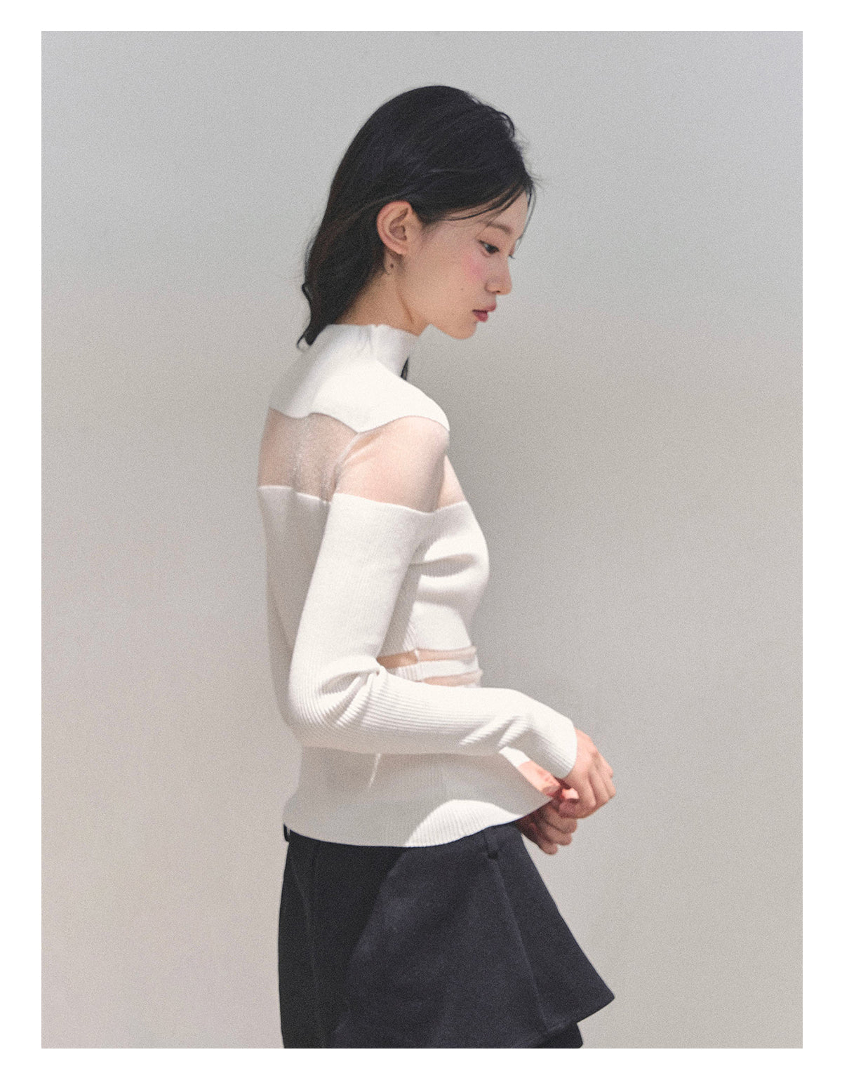 ShaoYeYan Night Whispers Semi-Turtleneck Knit Top