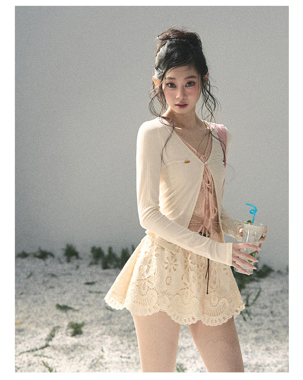 ShaoYeYan Aomalm Dreams Born in Cracks Fake Two-Layer Korean Lace Top