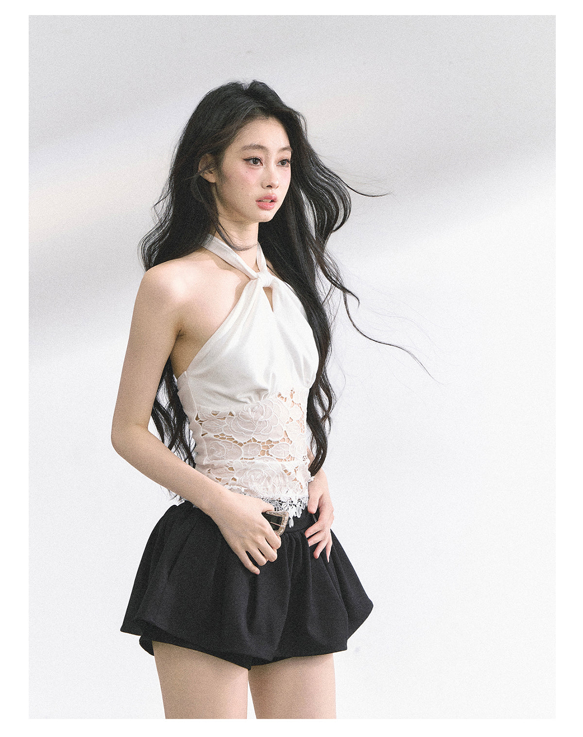 SHAOYEYAN French Lace Halter Top