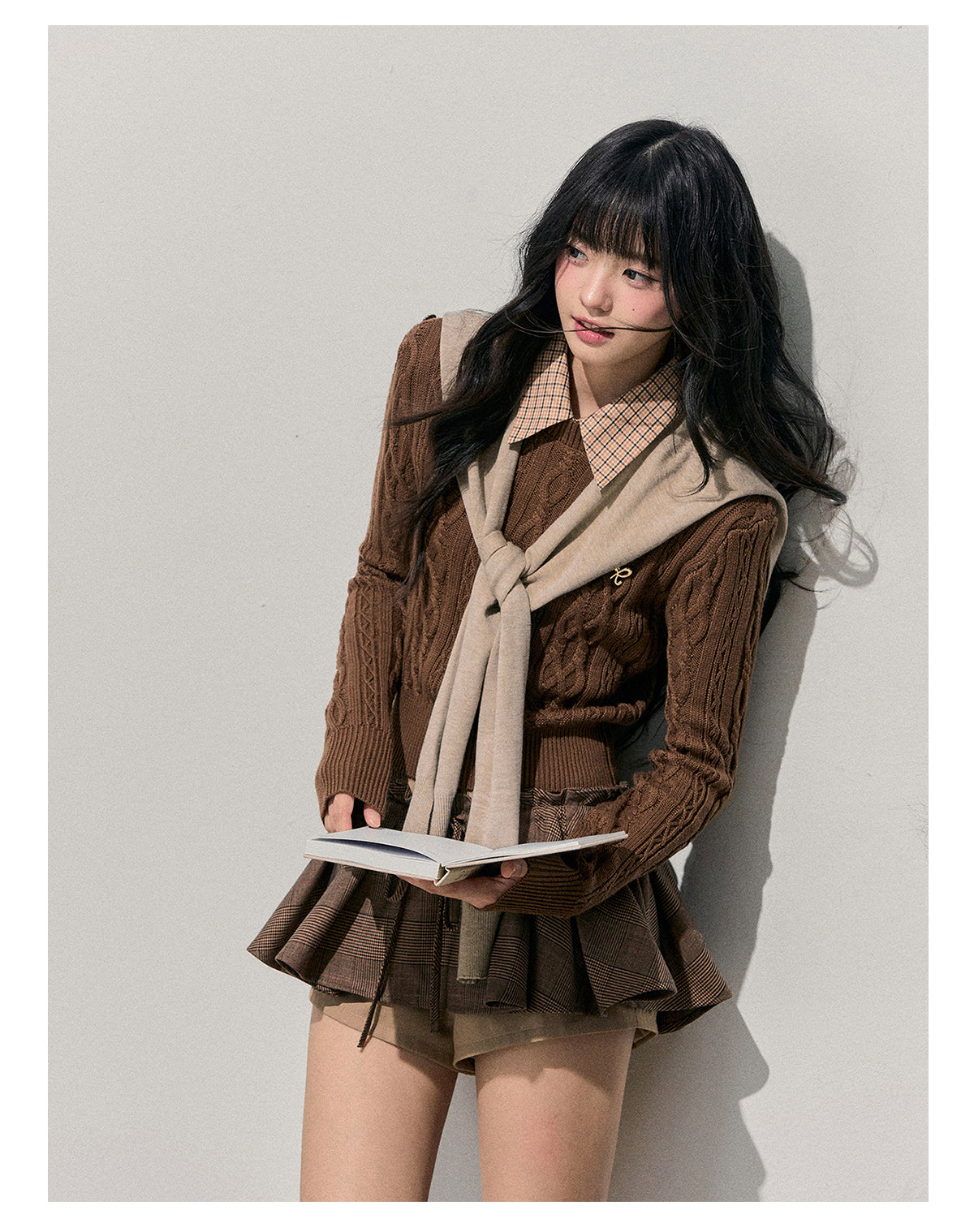 ShaoYeYan Aomalm Unfinished Poem Cable Plaid Sweater