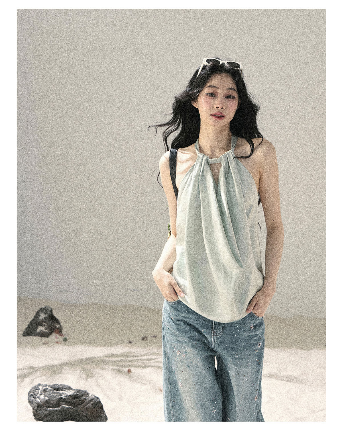 ShaoYeYan Aomalm Flowing Silk French Satin Halter Top