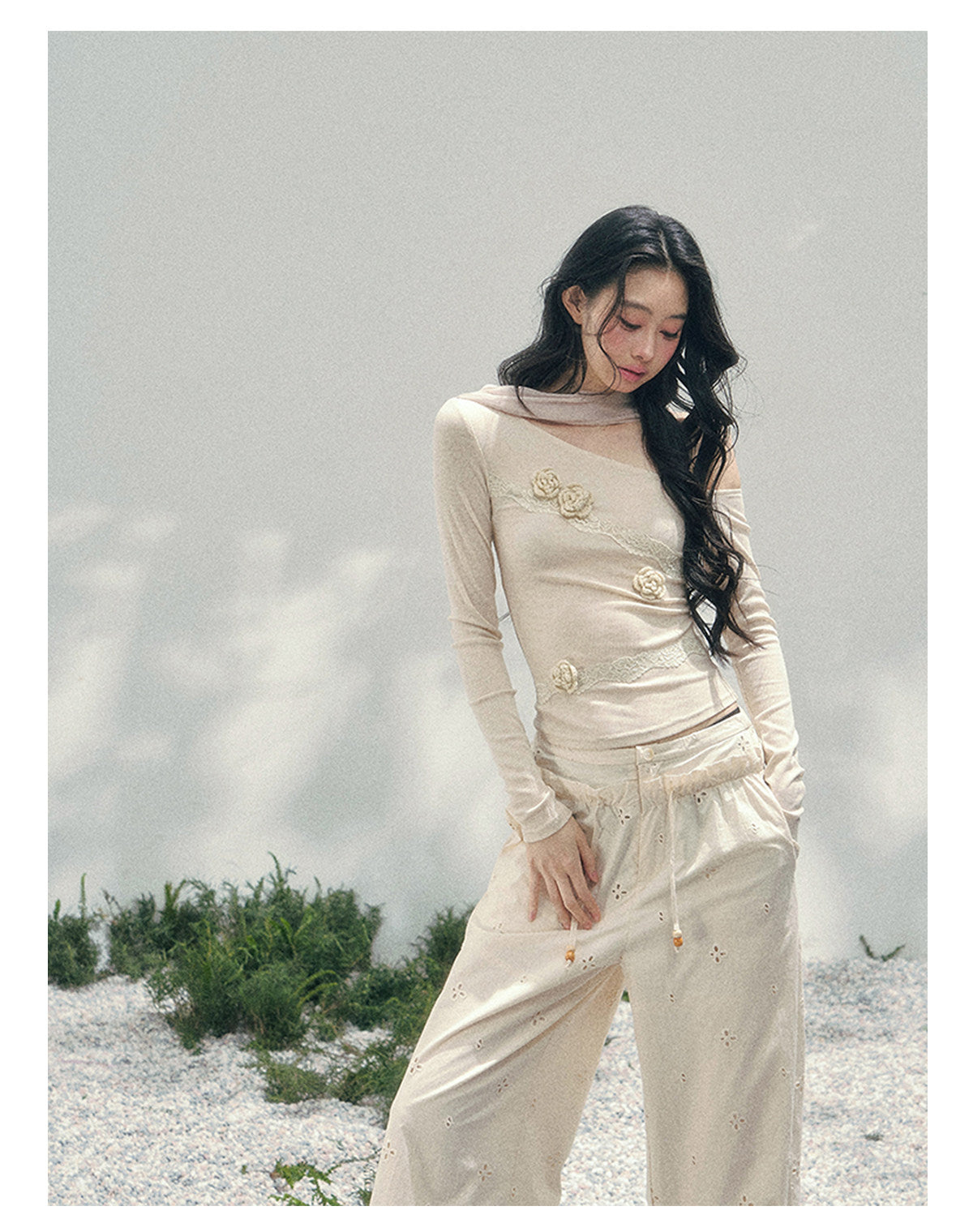 ShaoYeYan Aomalm Rose's Whisper 3D Floral Off-Shoulder Tee