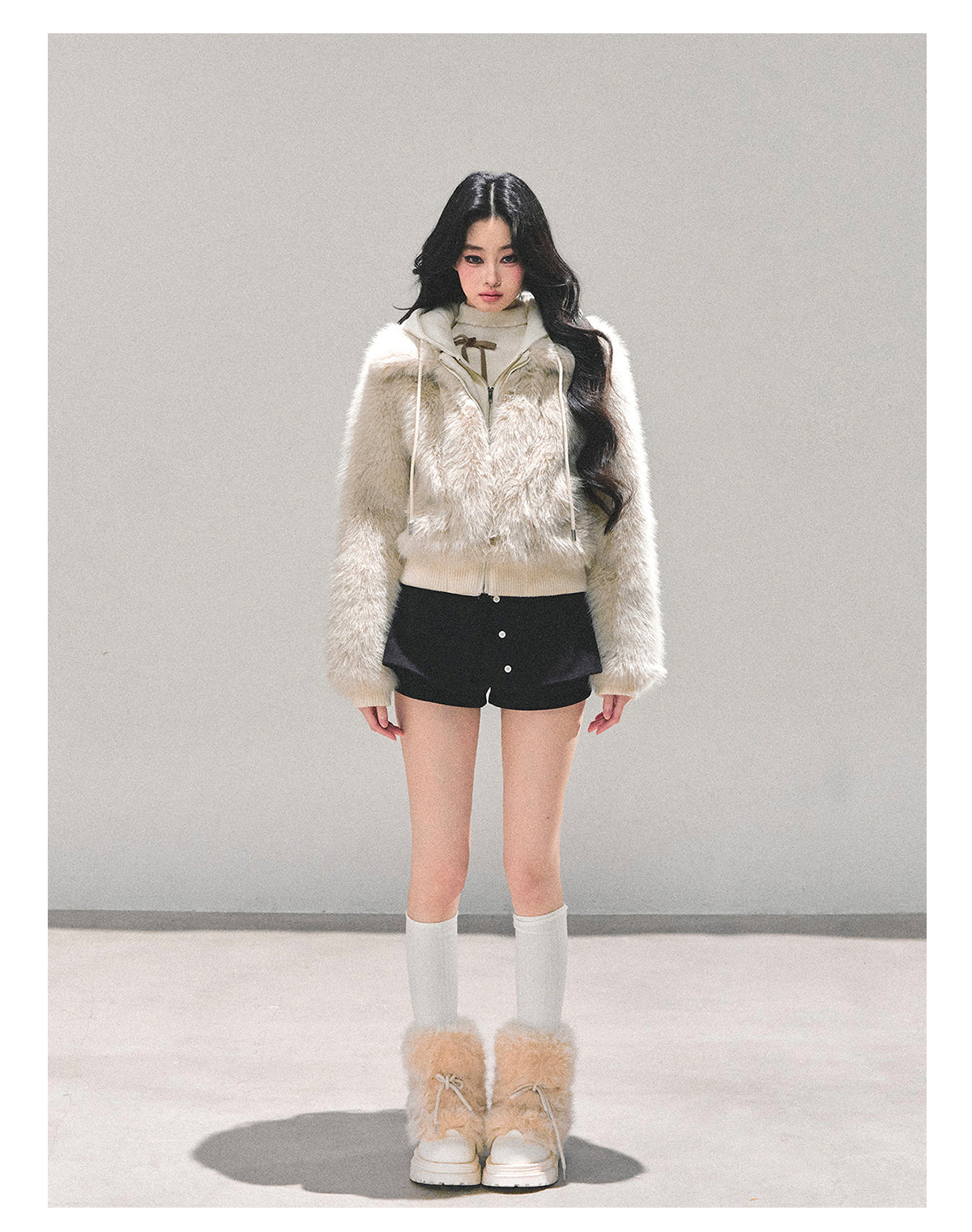 ShaoYeYan Only She Treads Through Snow Fake Two-Layer Hooded Coat