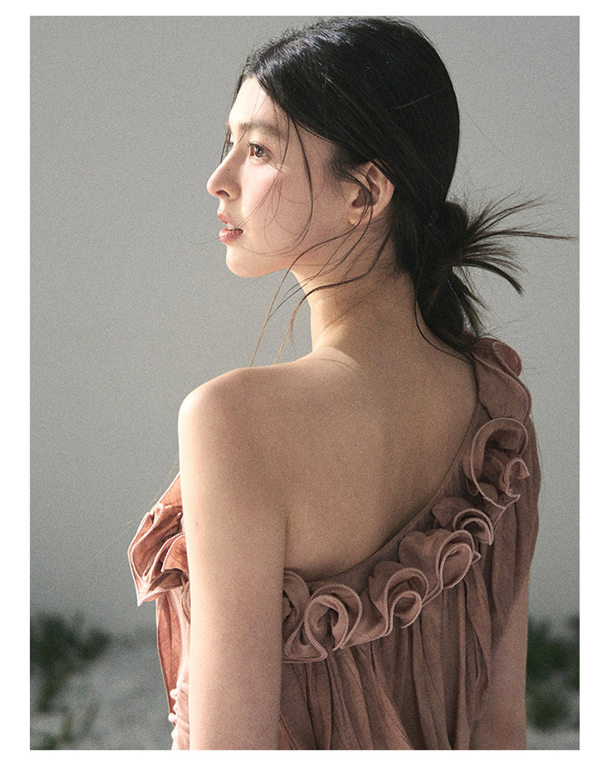 ShaoYeYan Aomalm Late Spring Where Flowers Fall French Off-Shoulder Ruffle Top
