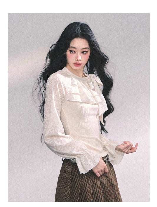 ShaoYeYan White Moonlight Fake Two-Layer French Lace Trim T-Shirt