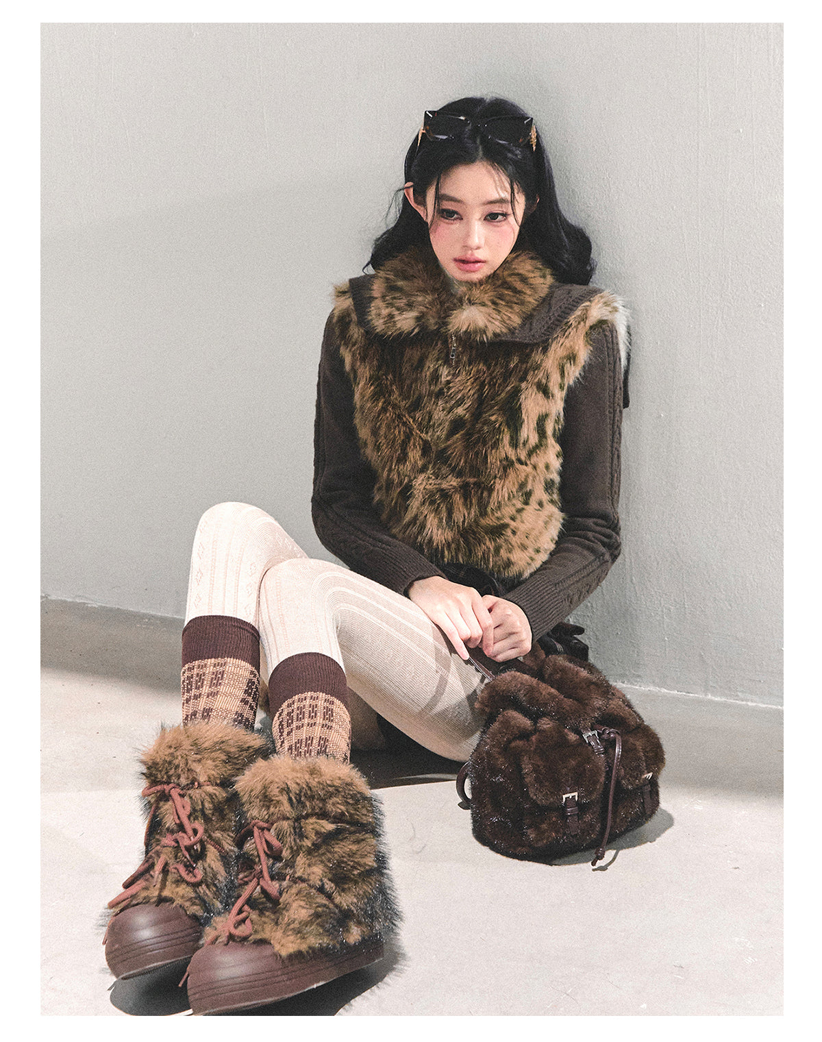 ShaoYeYan She Walks Through Wilderness Fake Two-Layer Coat