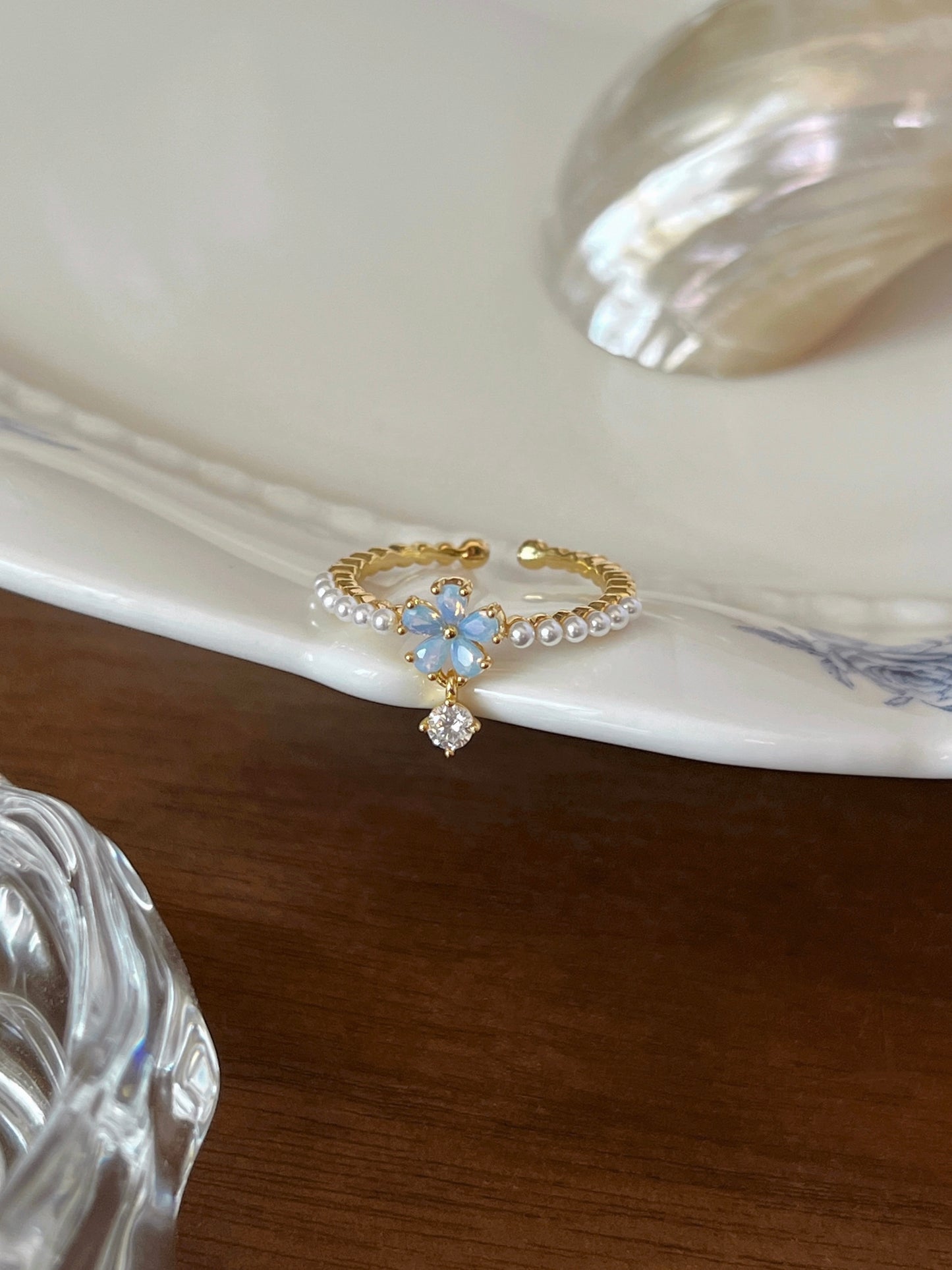 VIGVOG Blue Pearl & Gemstone Ring