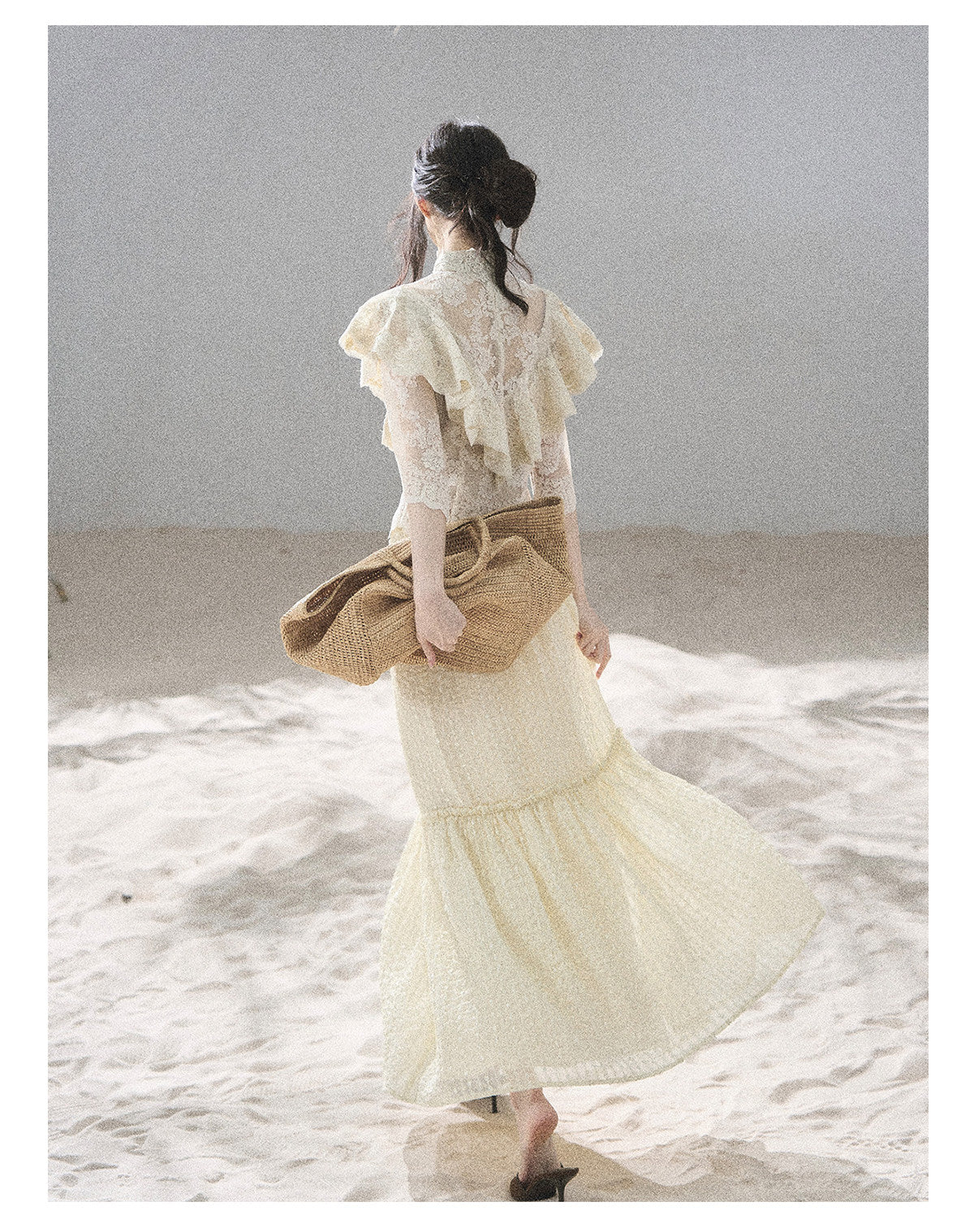 ShaoYeYan Aomalm Semi-Transparent Flower Pure Desire Sheer Lace Top