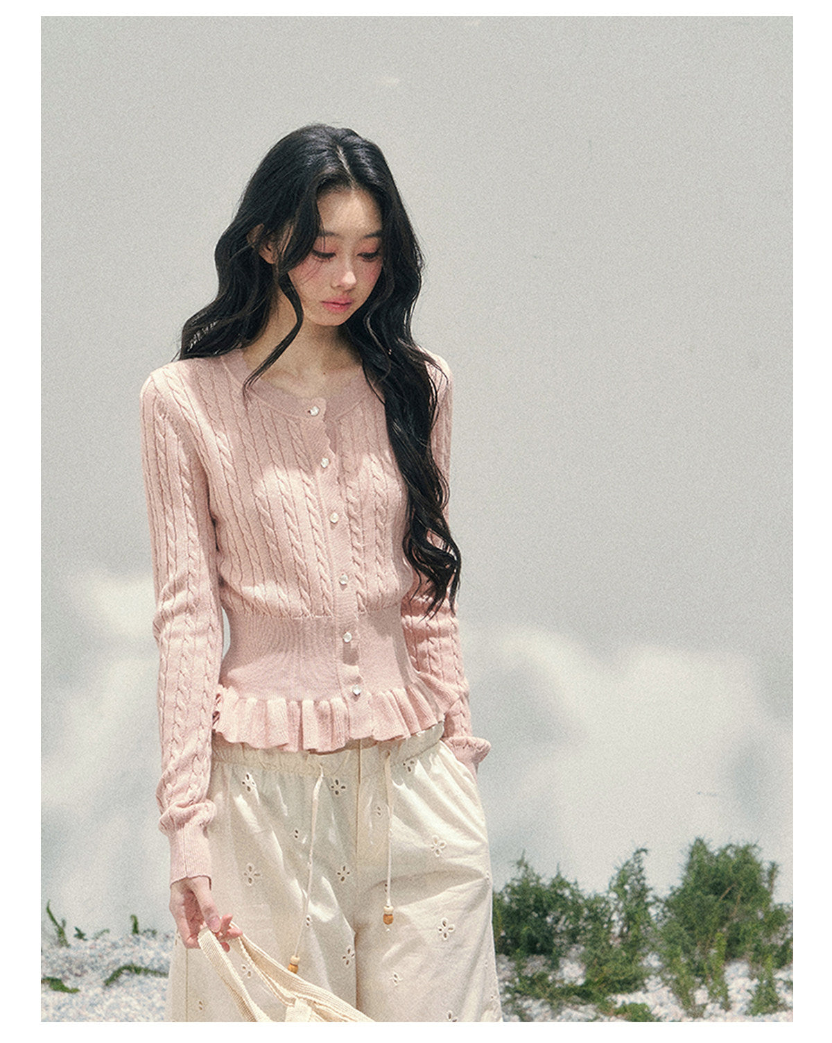 ShaoYeYan Aomalm Pearl's Gentle Ode Waist-Defining Ruffle Sweater