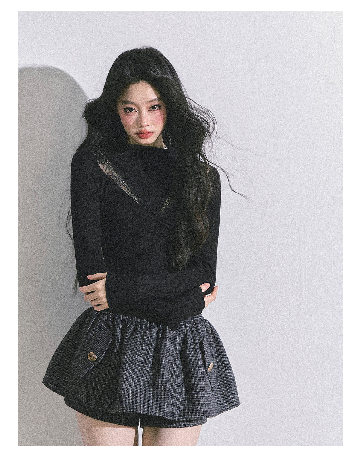 ShaoYeYan Showa Era Heiress Long Sleeve Lace Knit Crop Top