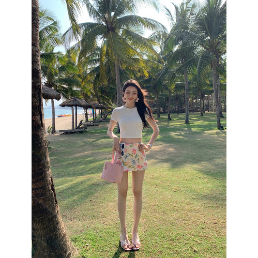MULVAN Floral Print A-Line Mini Skirt