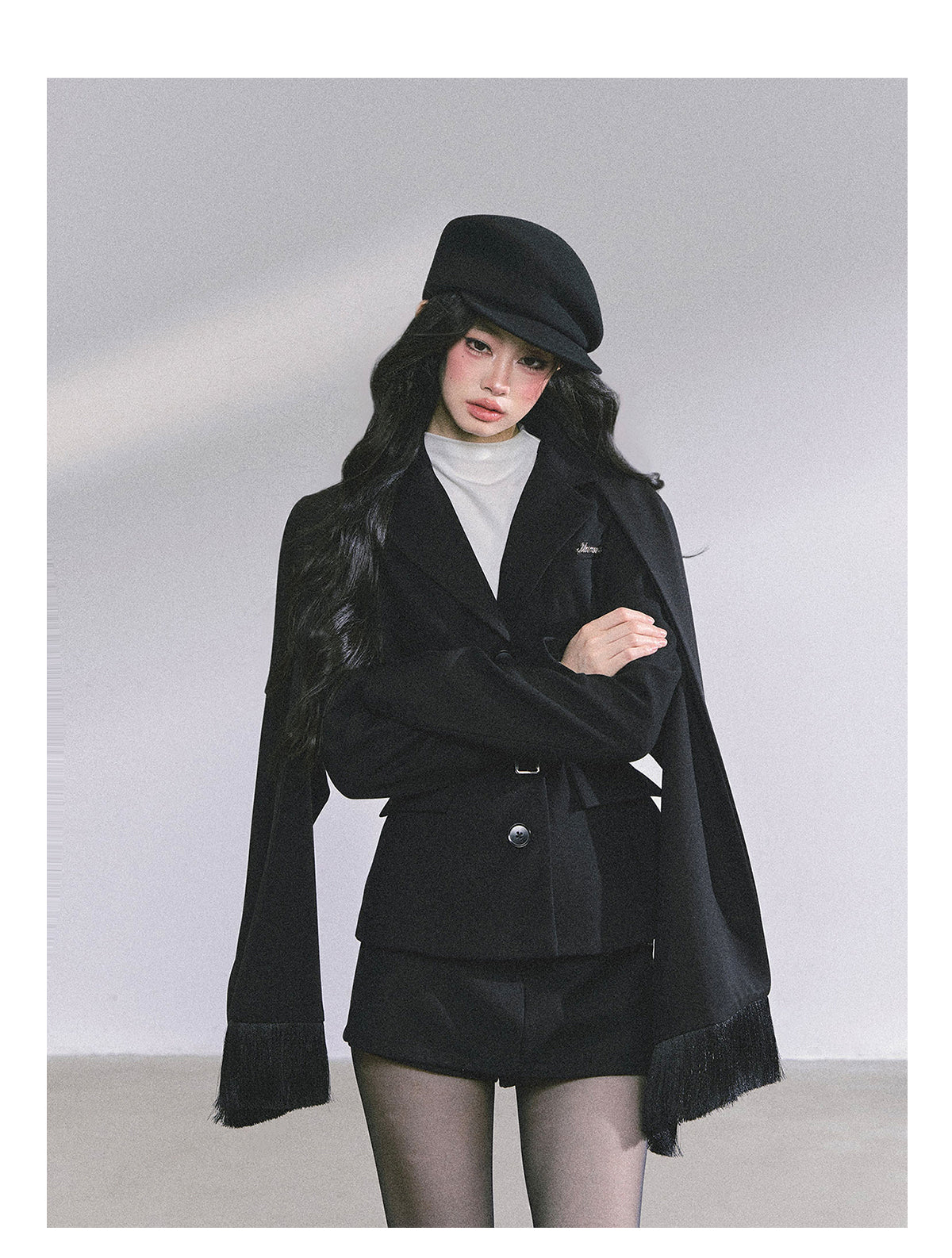 ShaoYeYan Minimalist Versatile Semi-Turtleneck Base Layer