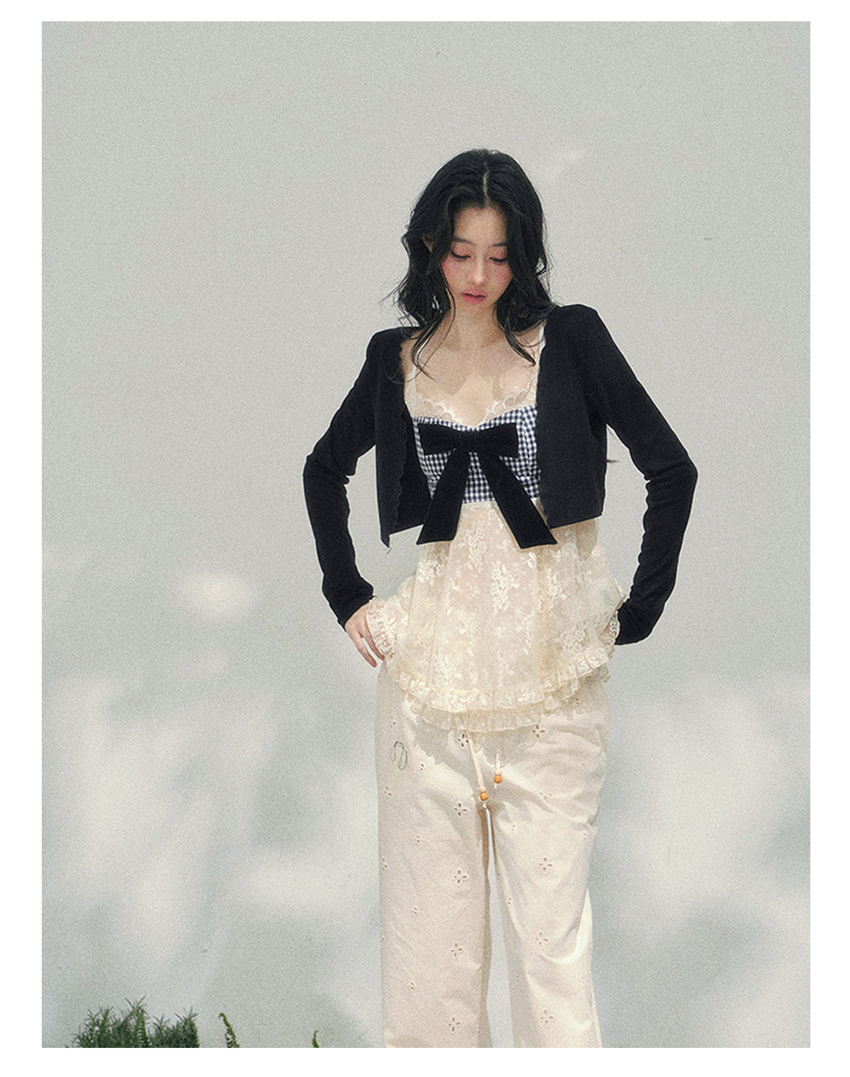 ShaoYeYan Aomalm She Passes Through Blossoms Bow Lace Plaid Tee