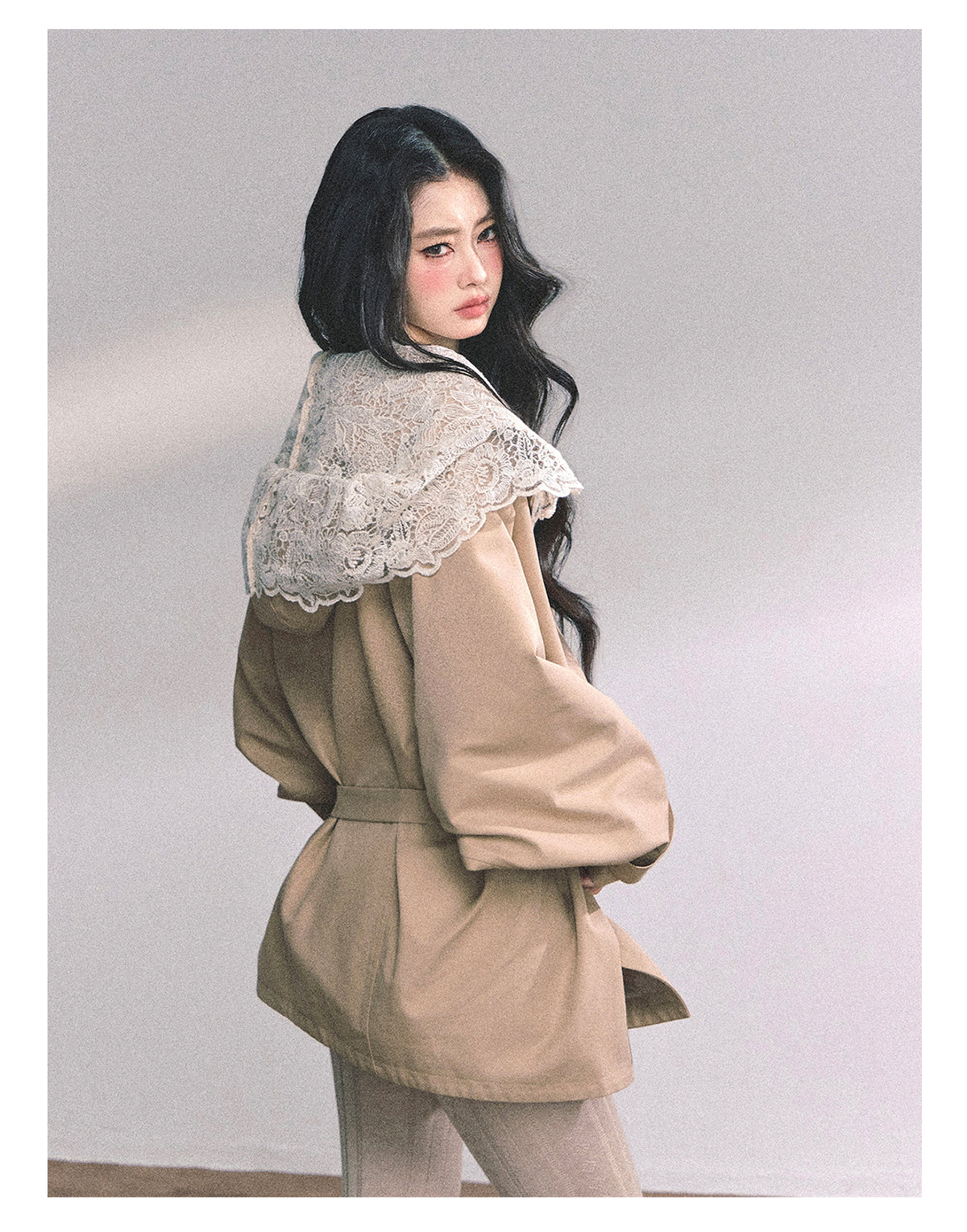 ShaoYeYan Verona Winter Loose Lace Hooded Trench Coat