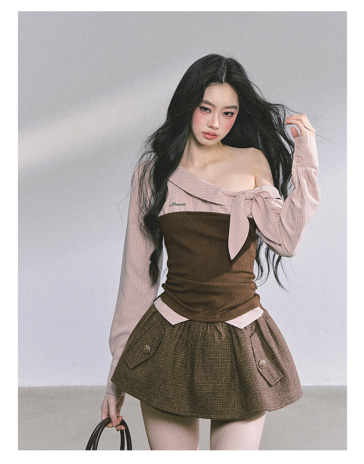 ShaoYeYan Fake Two-Piece Off-Shoulder Plaid T-Shirt
