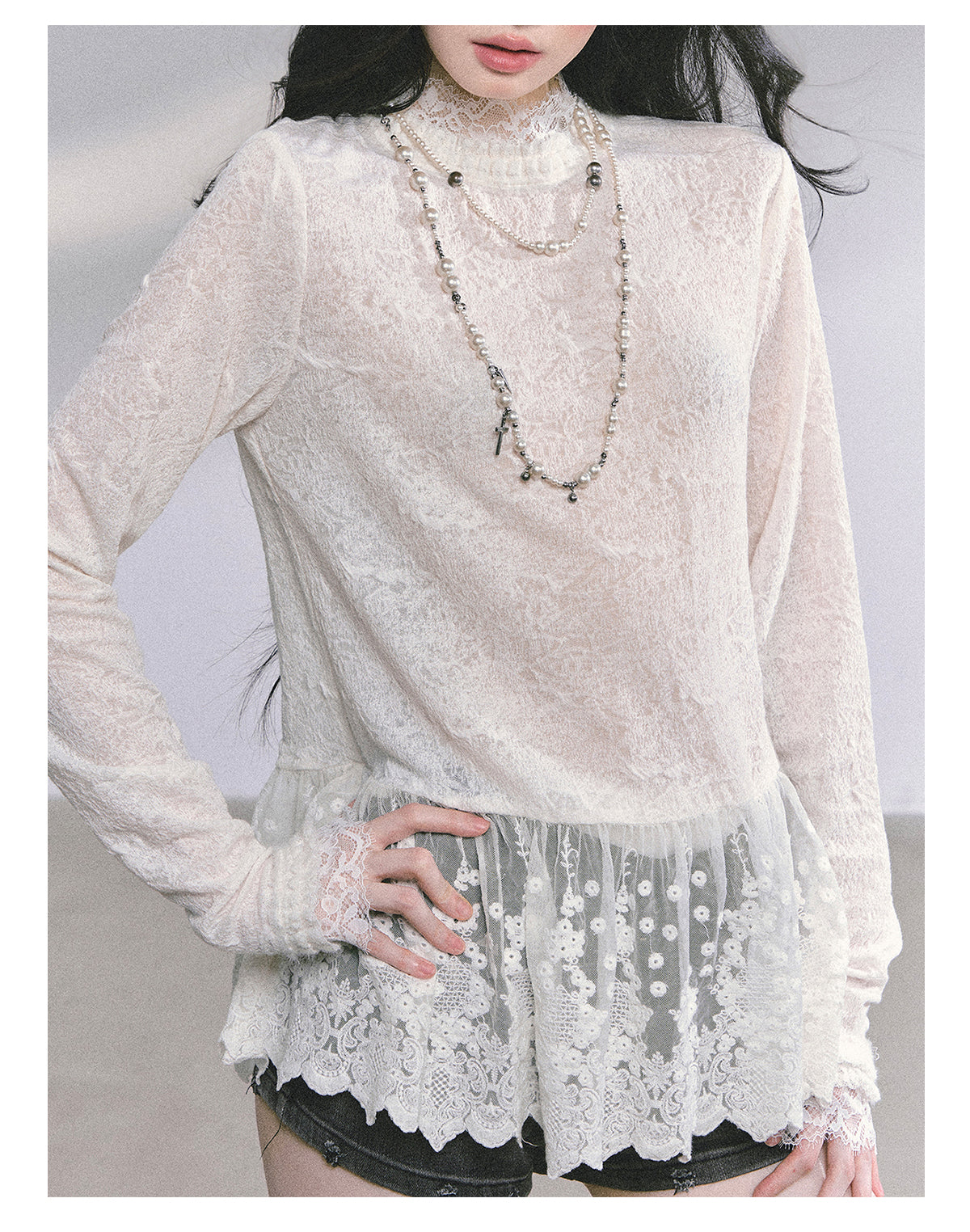 ShaoYeYan Floating Lace Art Loose Long Sleeve T-Shirt