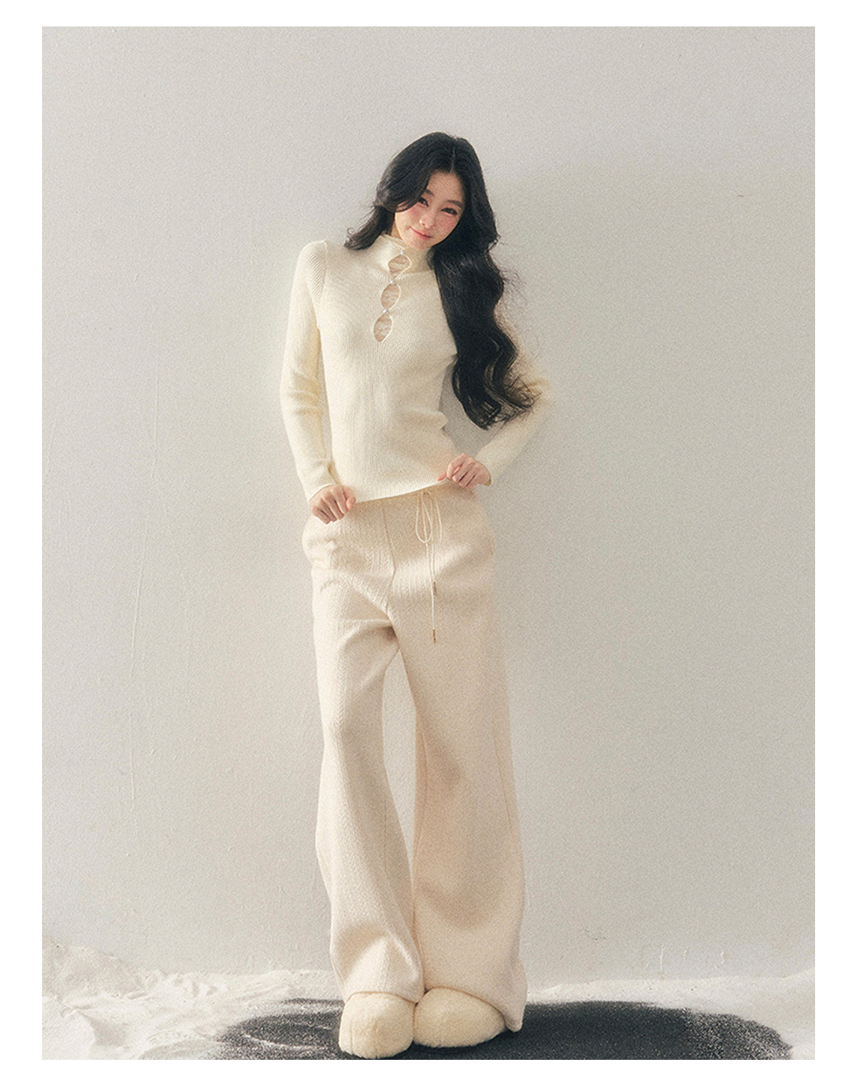 ShaoYeYan Aomalm Lace Weaves Dreams Fake Two-Layer Lace Knit