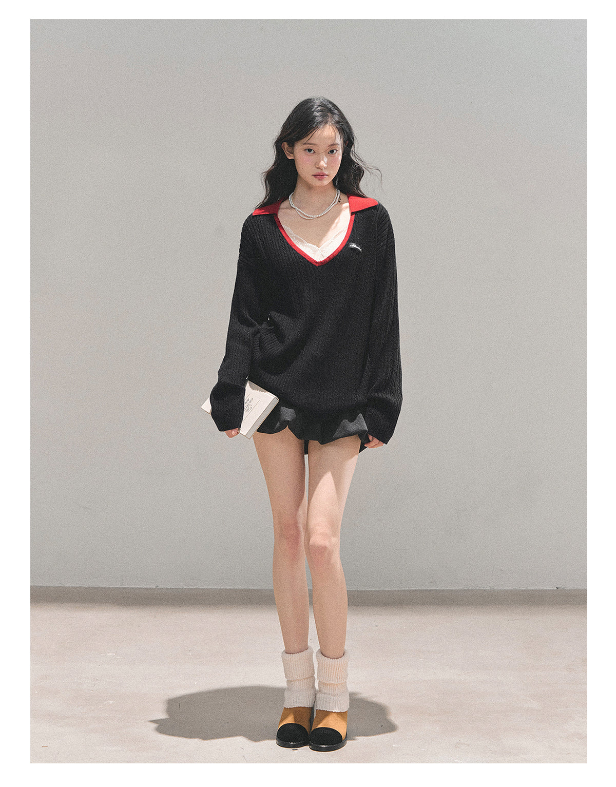 ShaoYeYan Aomalm Before Night Melts V-Neck Wool Sweater