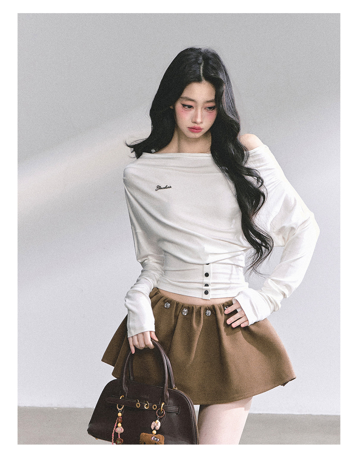 SHAOYEYAN Off-Shoulder Waist-Defining Long Sleeve Tee