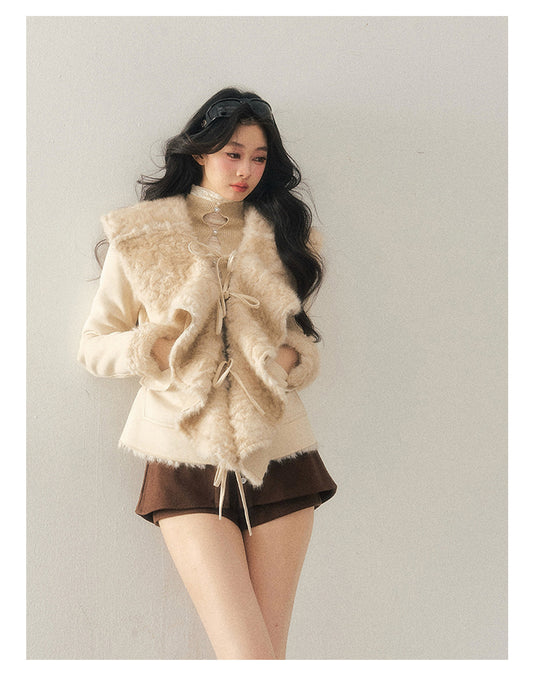 ShaoYeYan Aomalm Pure White Covers Me Shearling Jacket