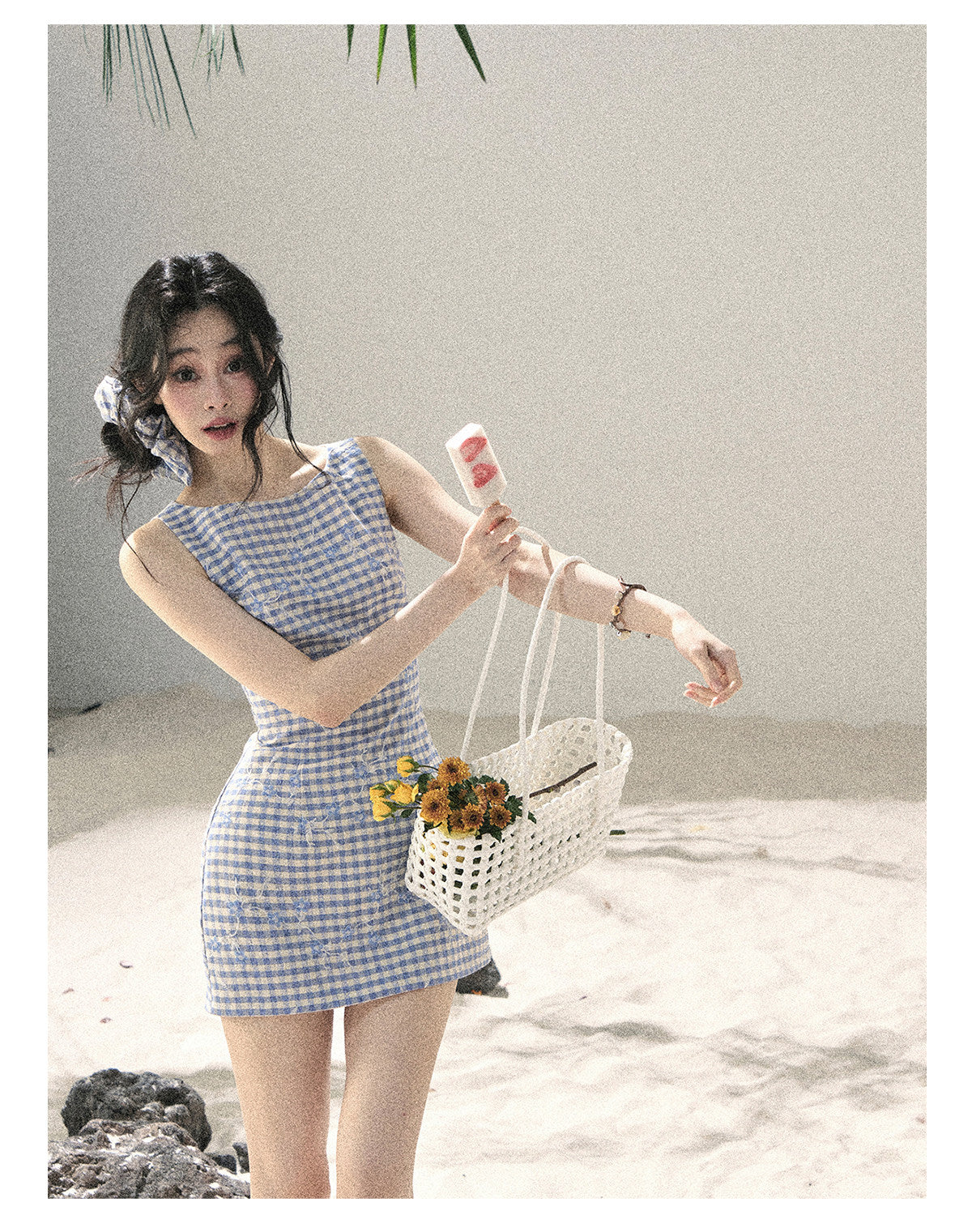 ShaoYeYan Aomalm Gentle Breeze Brushes the Waves French Vacation Embroidered Plaid Dress