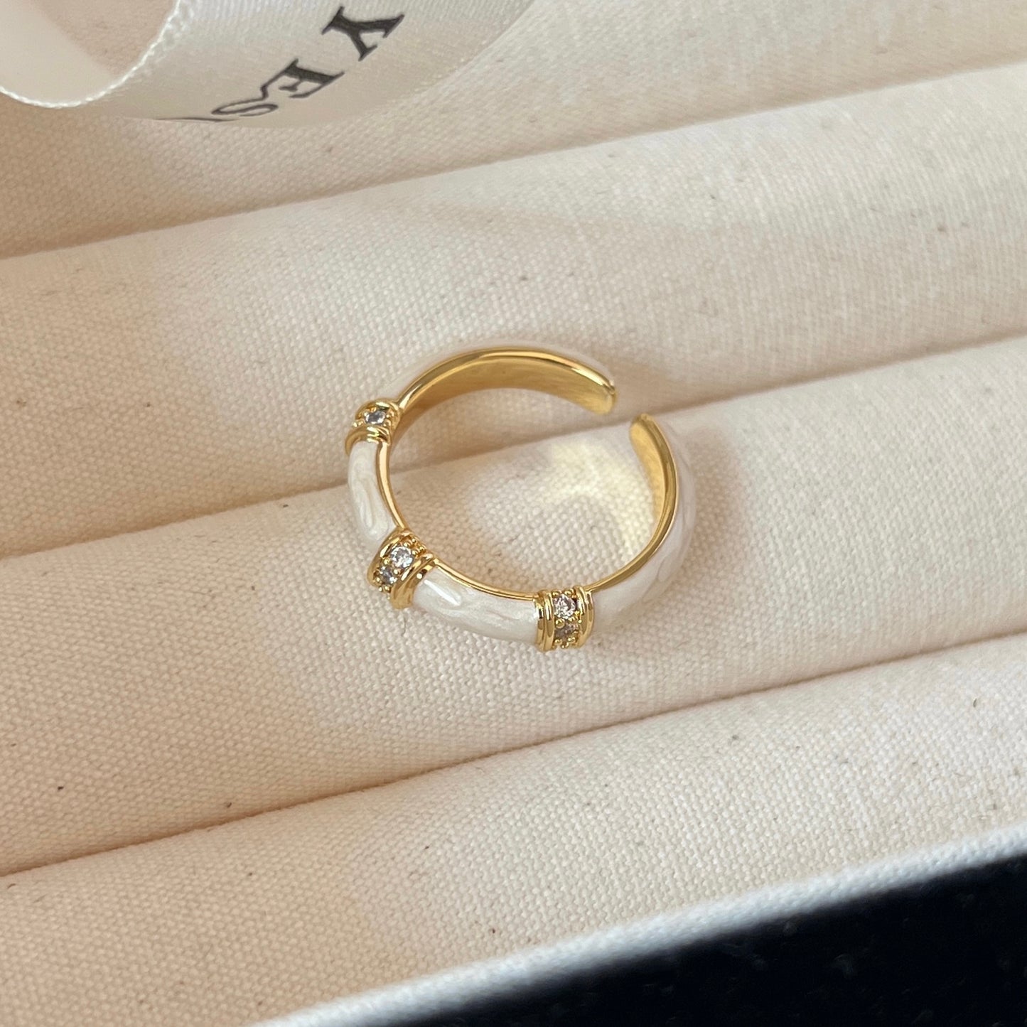 VIGVOG Minimalist Geometric Rings