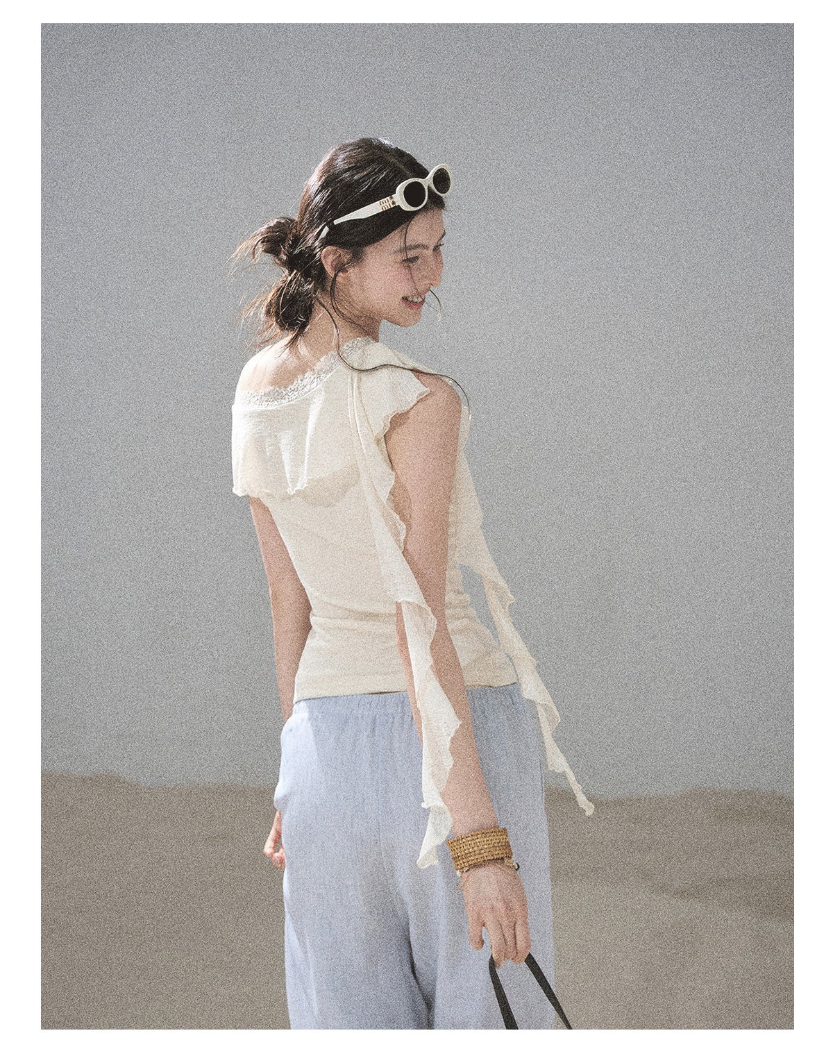 ShaoYeYan Aomalm Before Sunset Falls Korean Off-Shoulder Lace Top